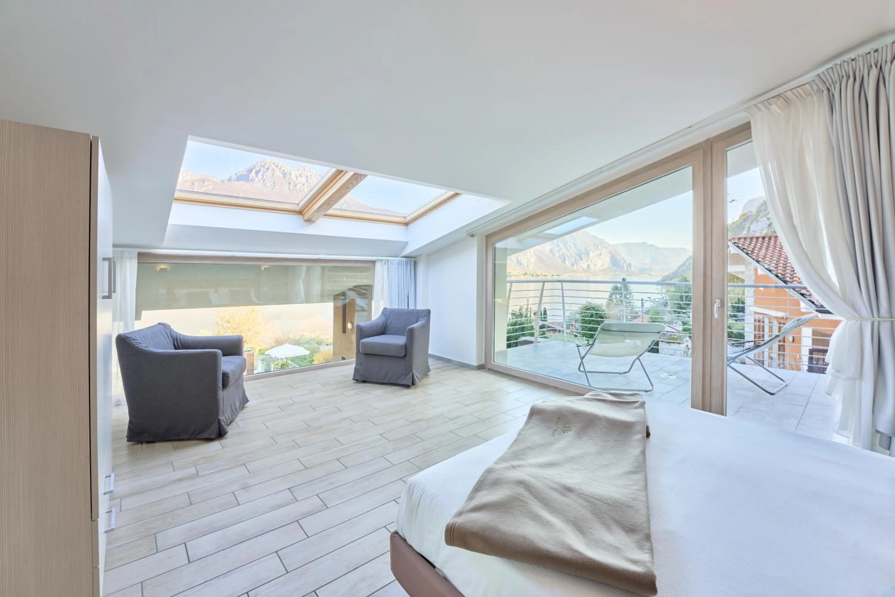 Natural landscape in Bellagio Village - Holiday Apartments by the Lake - Seasonal Warm Pool and Sauna