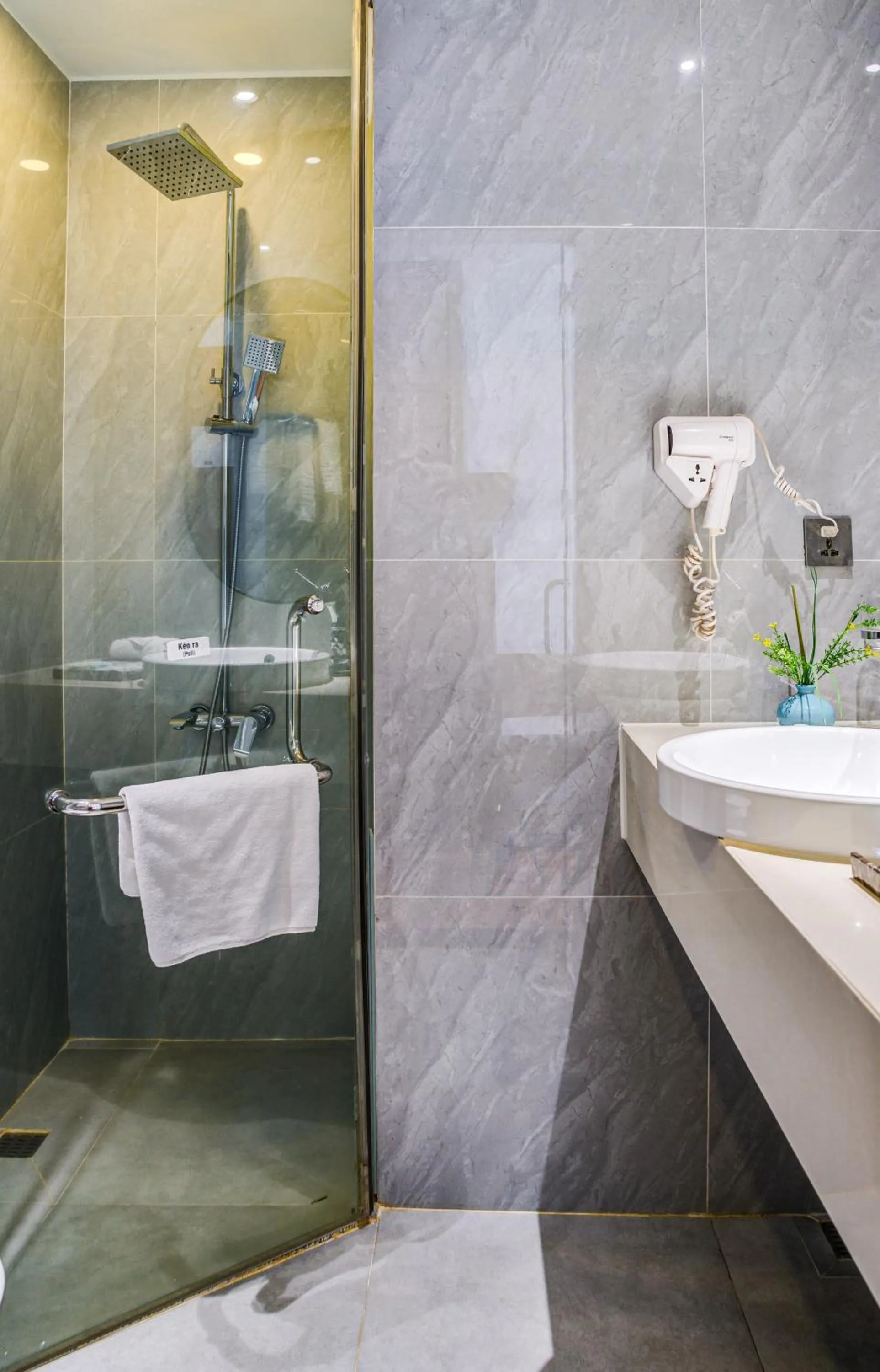 Toilet in Cicilia Hotels & Spa Danang