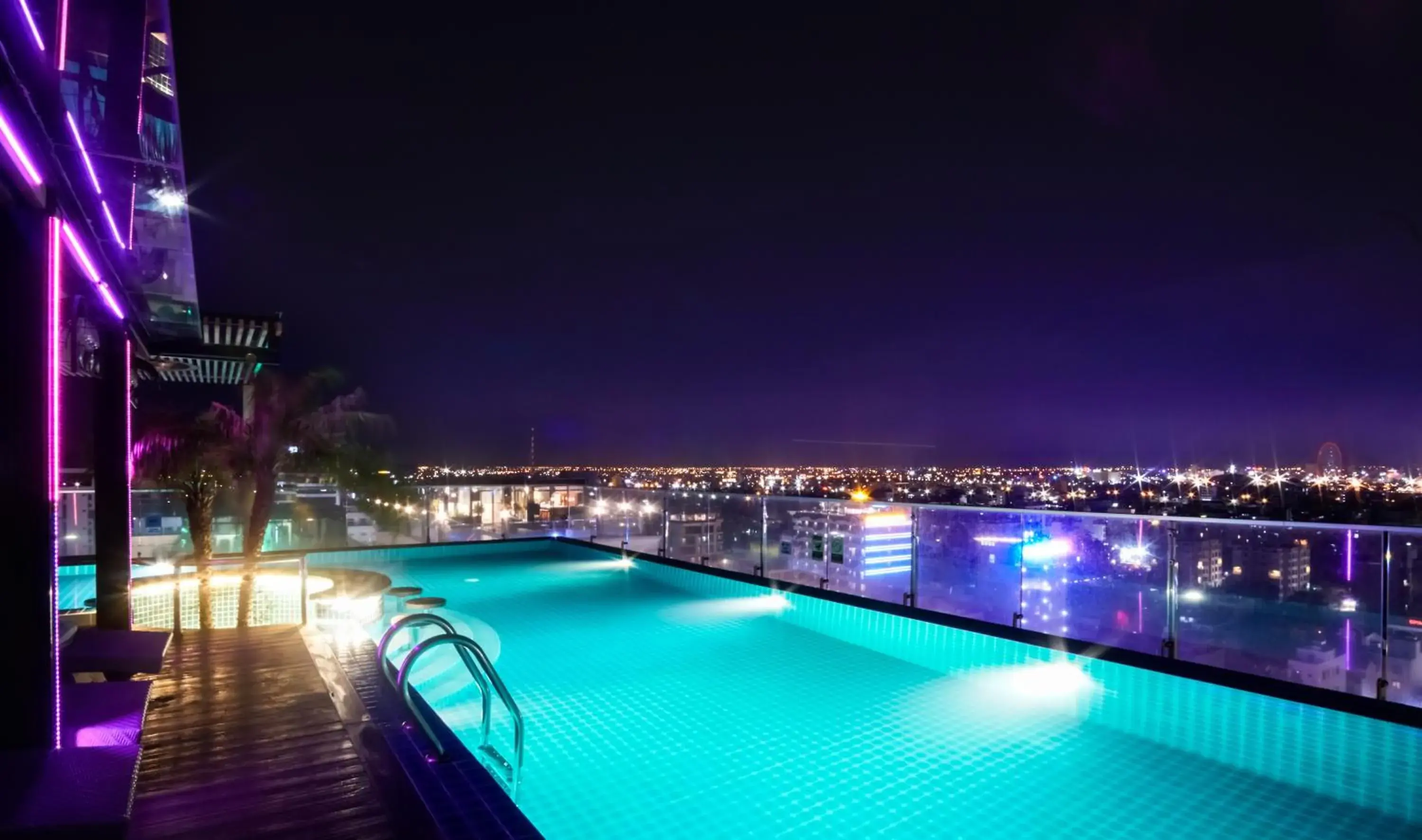 Swimming pool in Cicilia Hotels & Spa Danang Swimming pool in Cicilia Hotels & Spa Danang