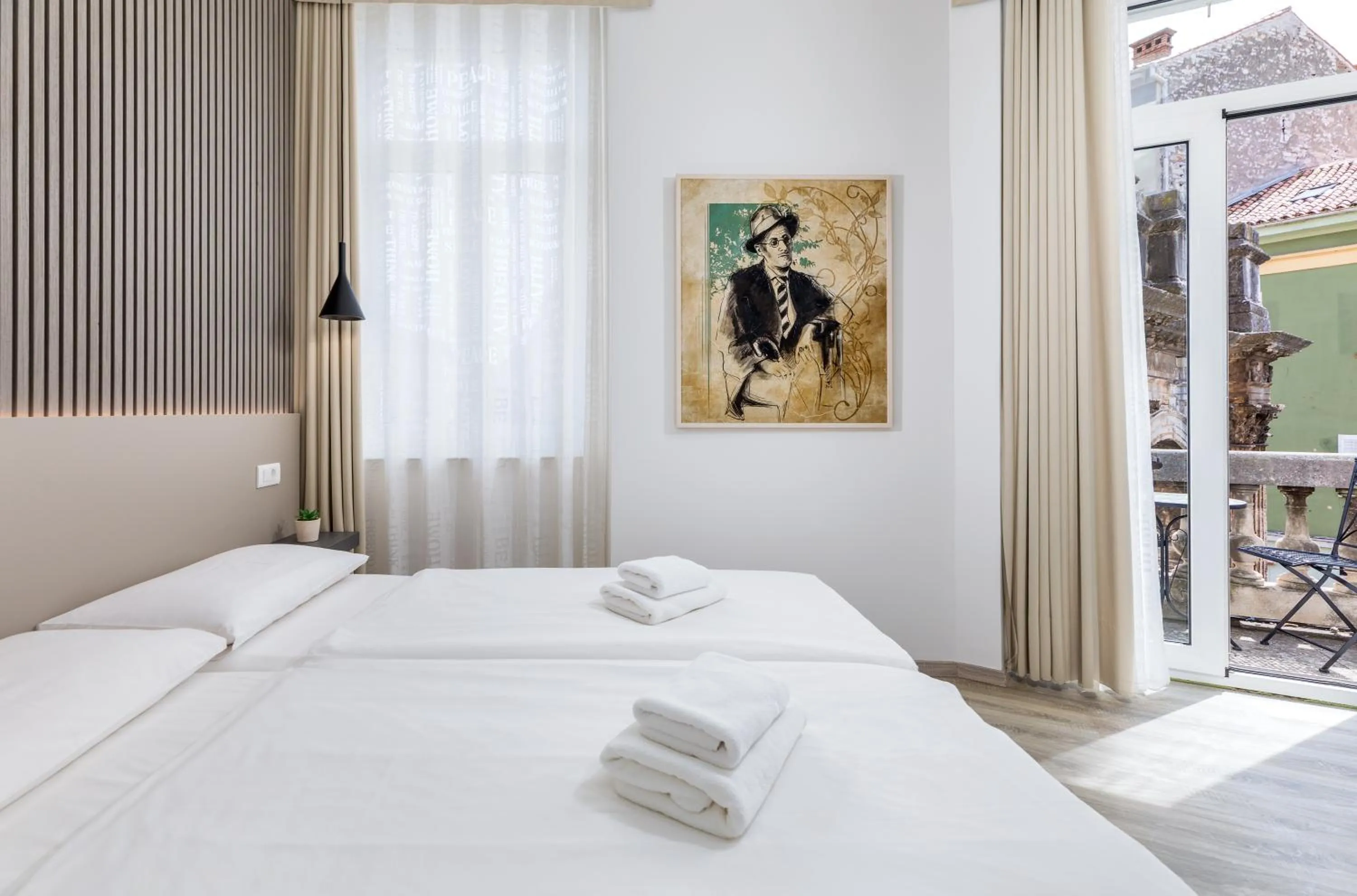 Bed in Boutique Suites Joyce