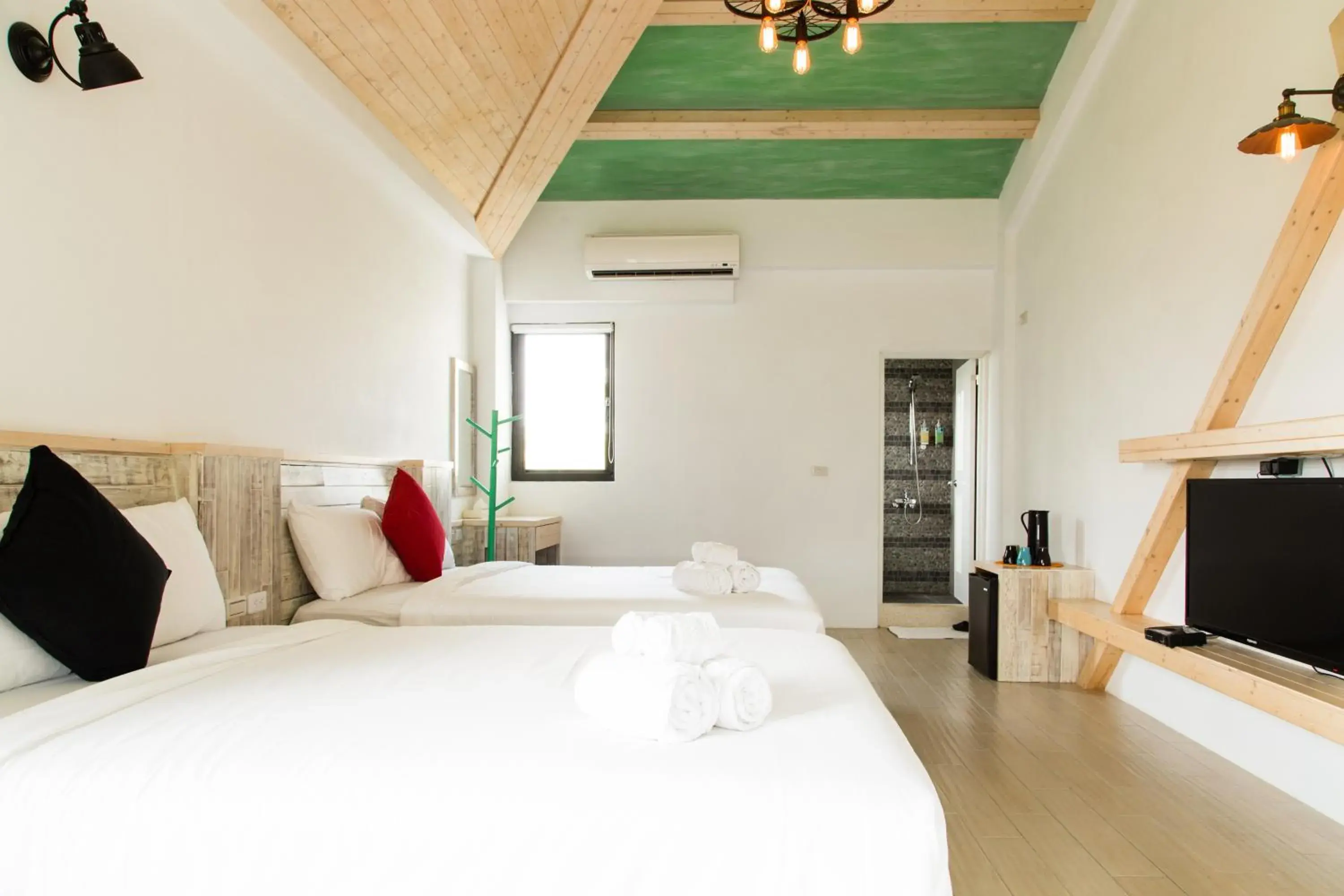 Quadruple Room with Mountain View in Oats B&B Quadruple Room with Mountain View in Oats B&B