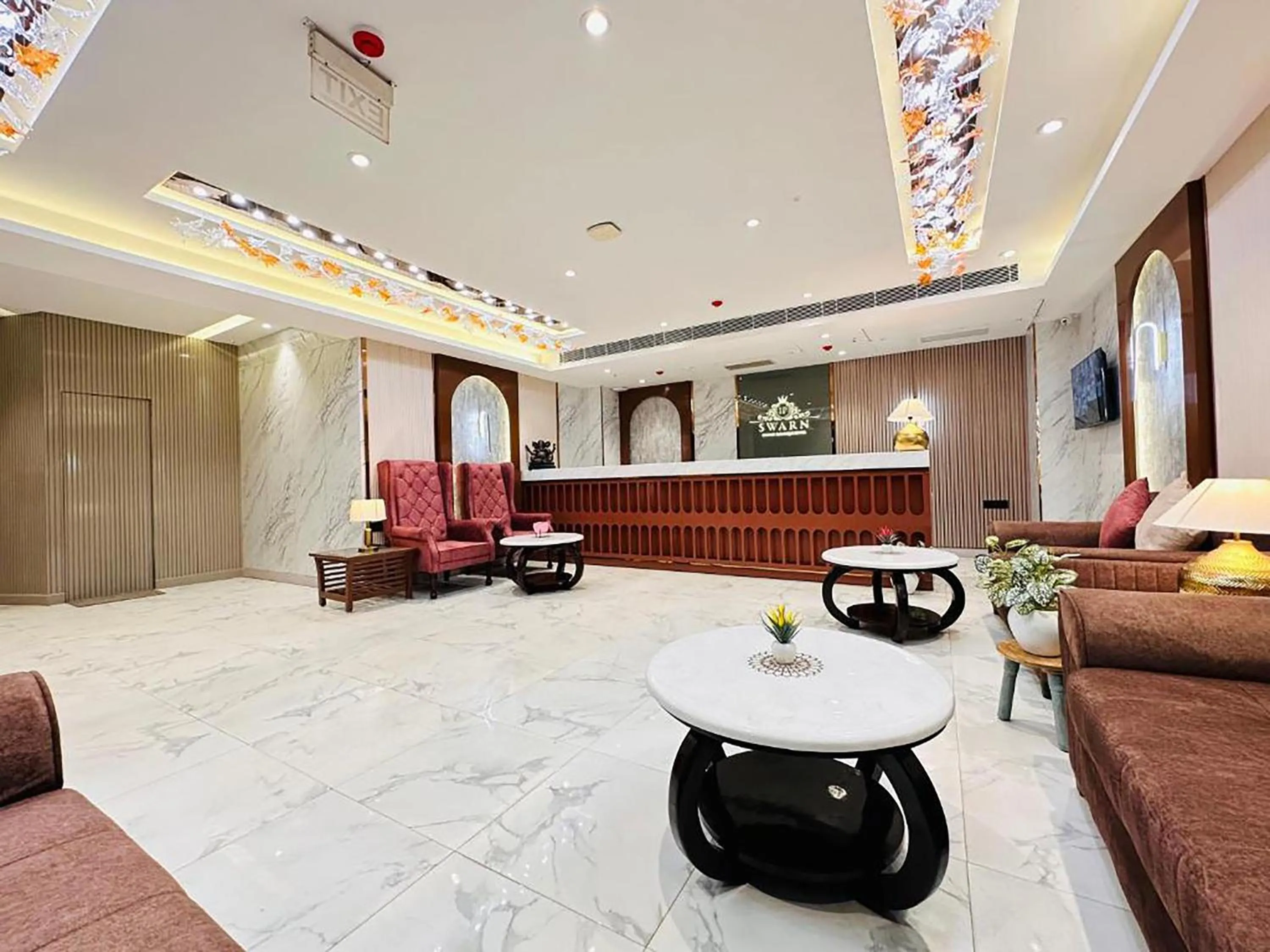 TV and multimedia in Hotel Punj E Tara Anand Vihar Vaishali Ghaziabad