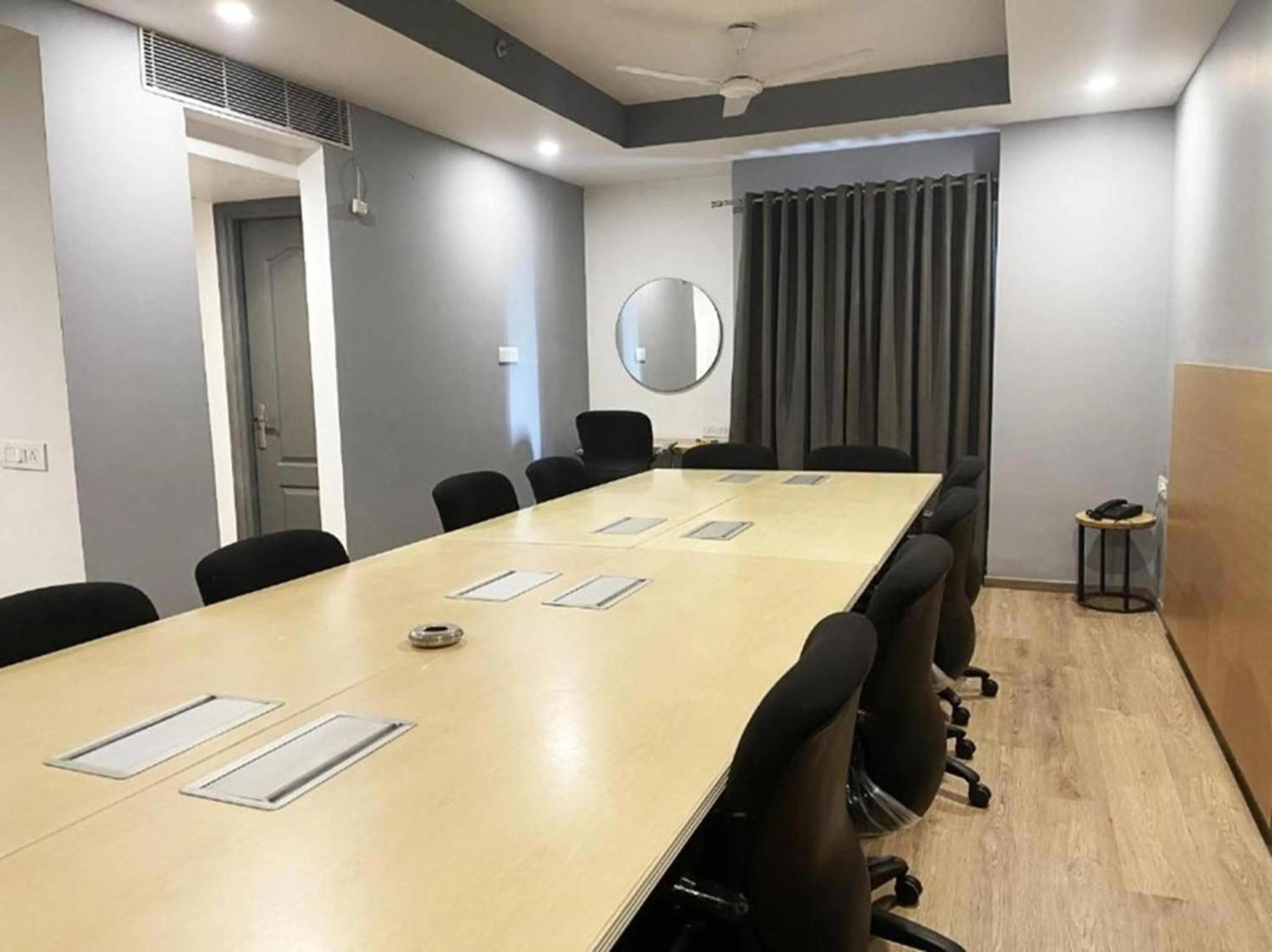 Meeting/conference room in The Roseman Hotel & Suites