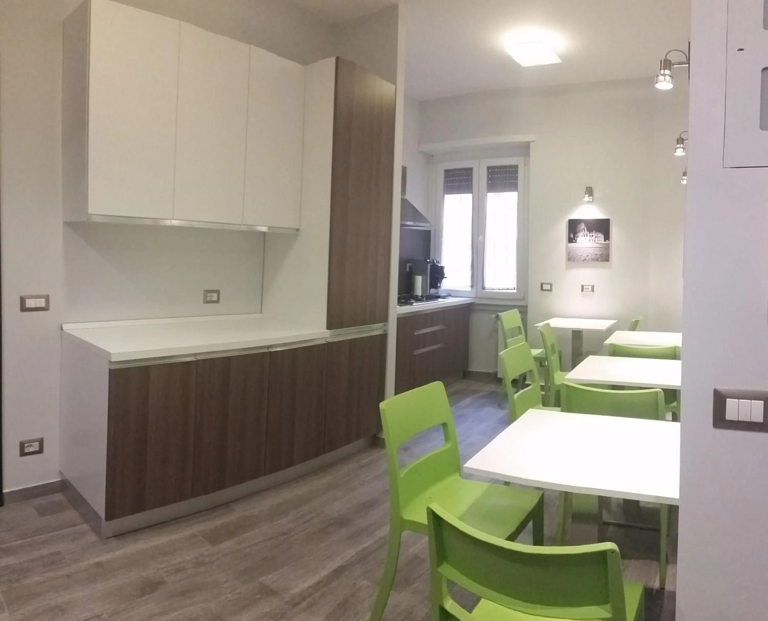 Communal lounge/ TV room, Dining Area in Pianeta Roma