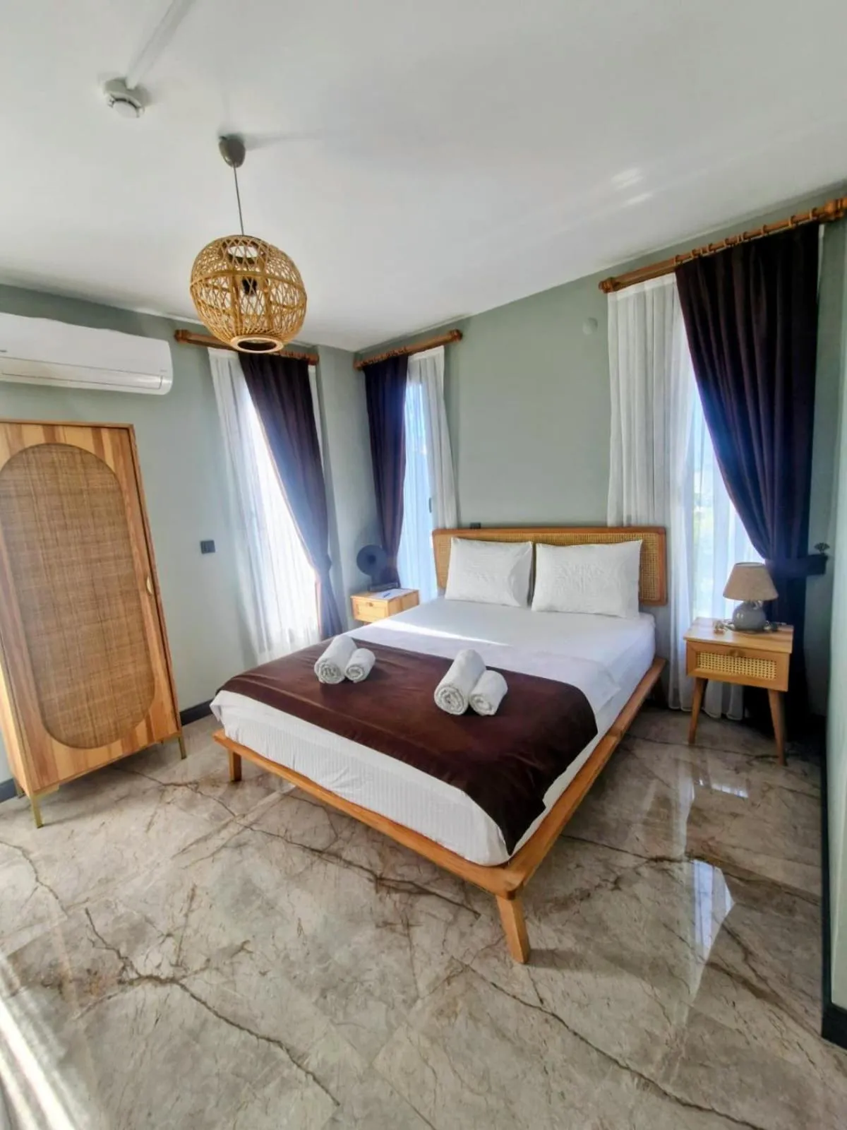 Bed in Velder House Urla
