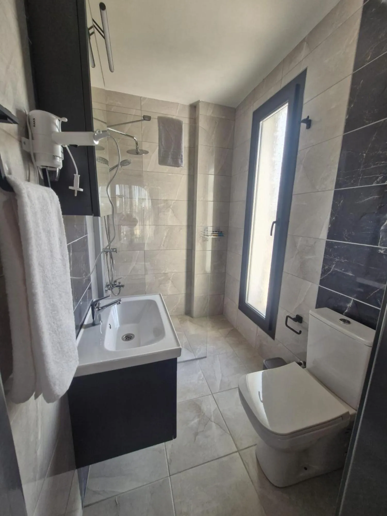 Bathroom in Velder House Urla