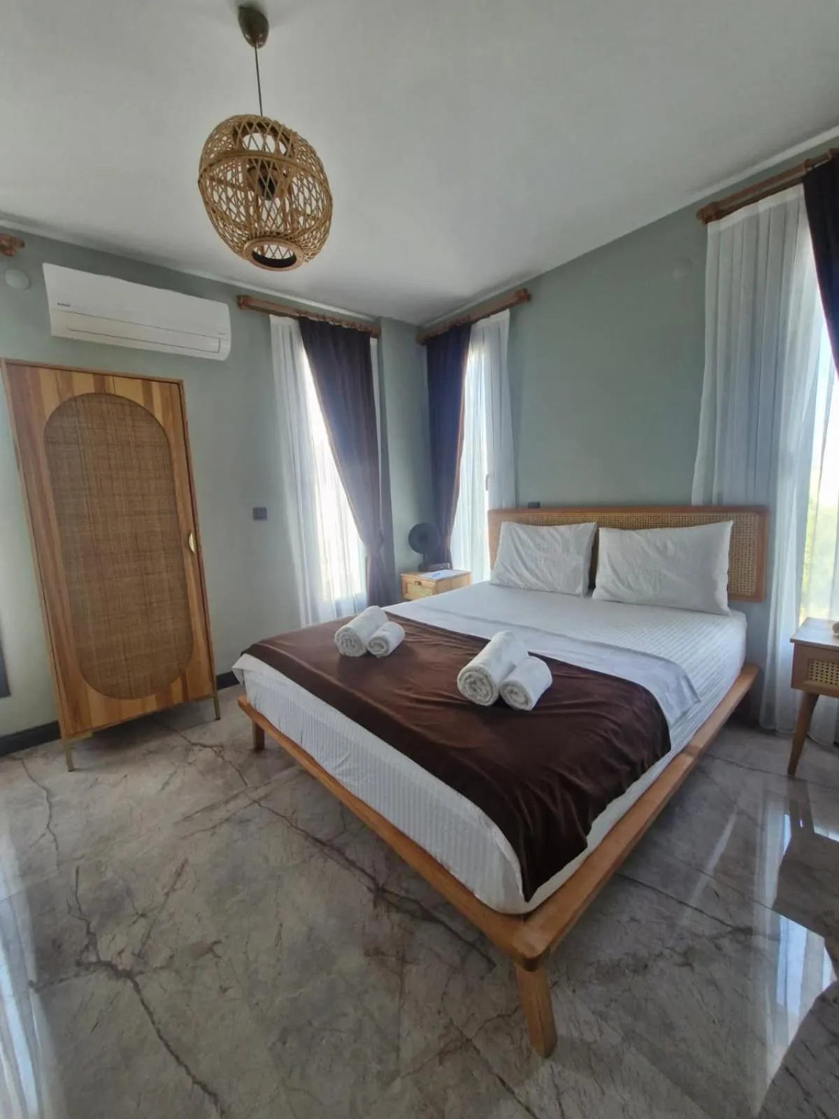 Bed in Velder House Urla