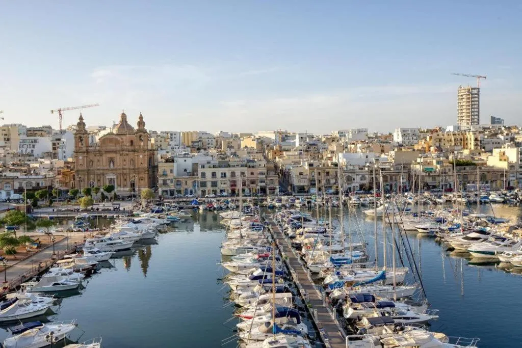 Nearby landmark in Stunning 2BR penthouse with harbour view & BBQ by 360 Estates