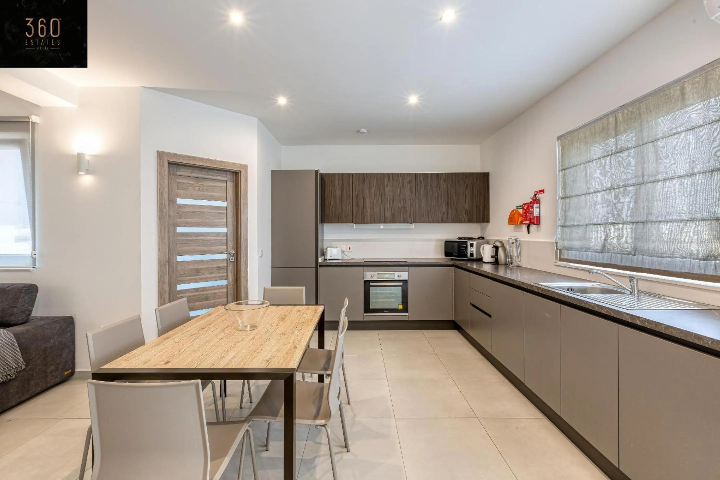 Kitchen or kitchenette in Stunning 2BR penthouse with harbour view & BBQ by 360 Estates