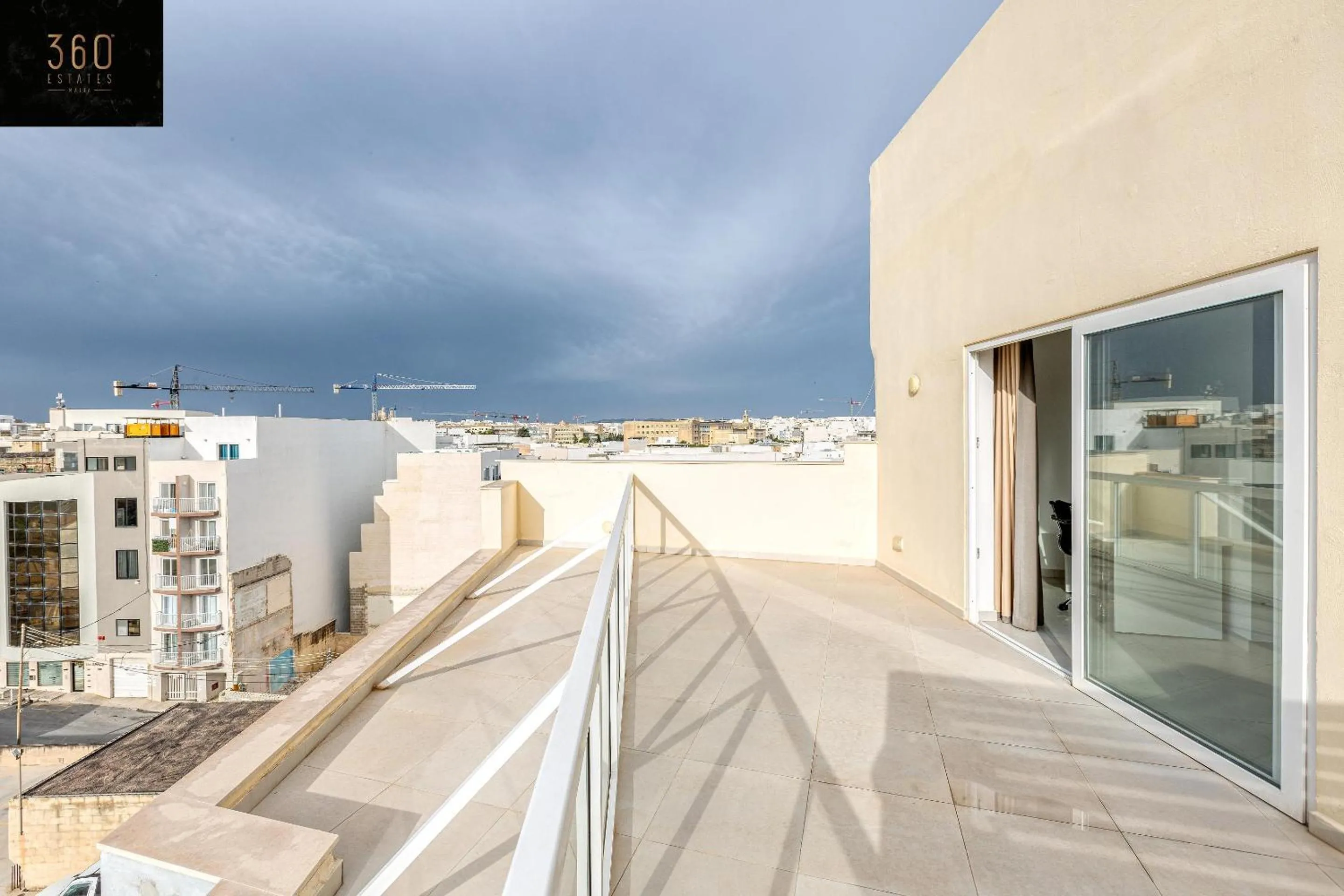 Property building in Stunning 2BR penthouse with harbour view & BBQ by 360 Estates