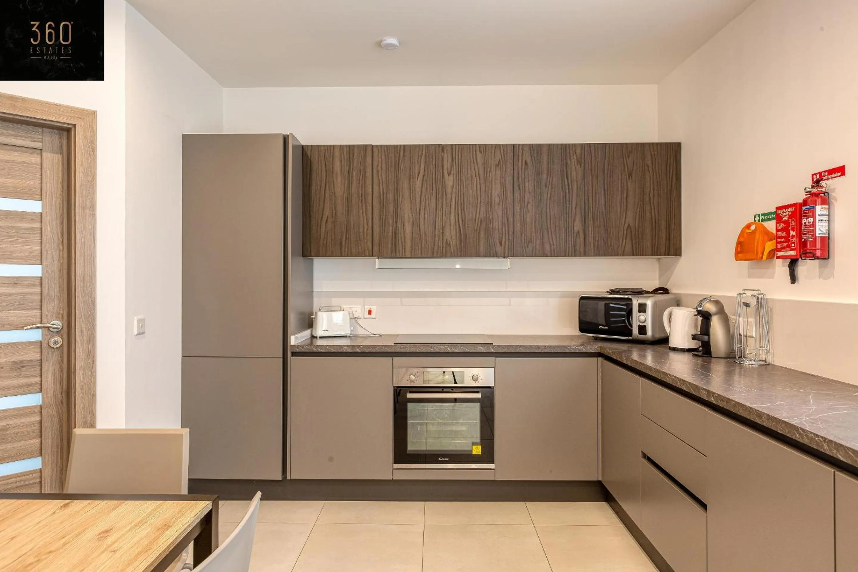 Coffee/tea facilities in Stunning 2BR penthouse with harbour view & BBQ by 360 Estates