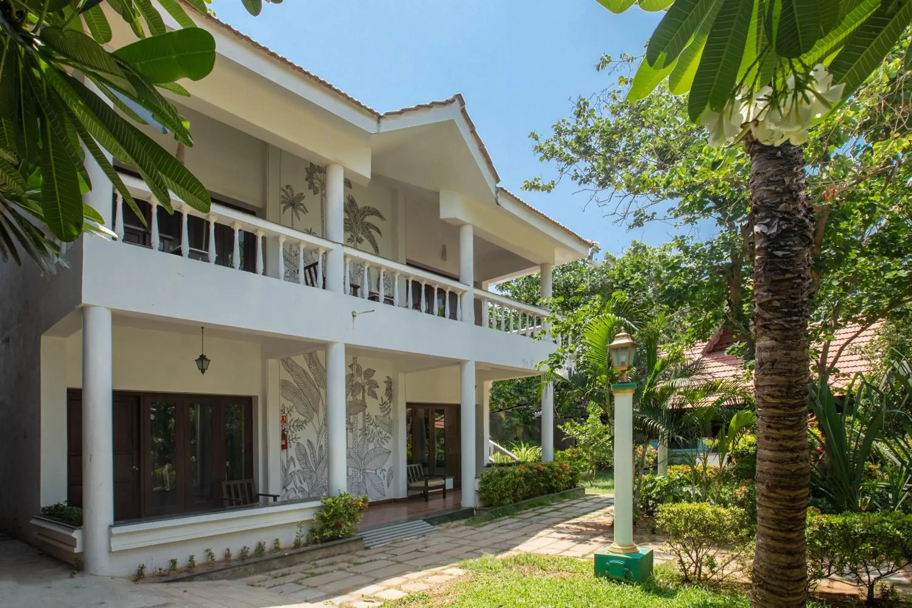 Property building in Green Meadows Resort Property building in Green Meadows Resort
