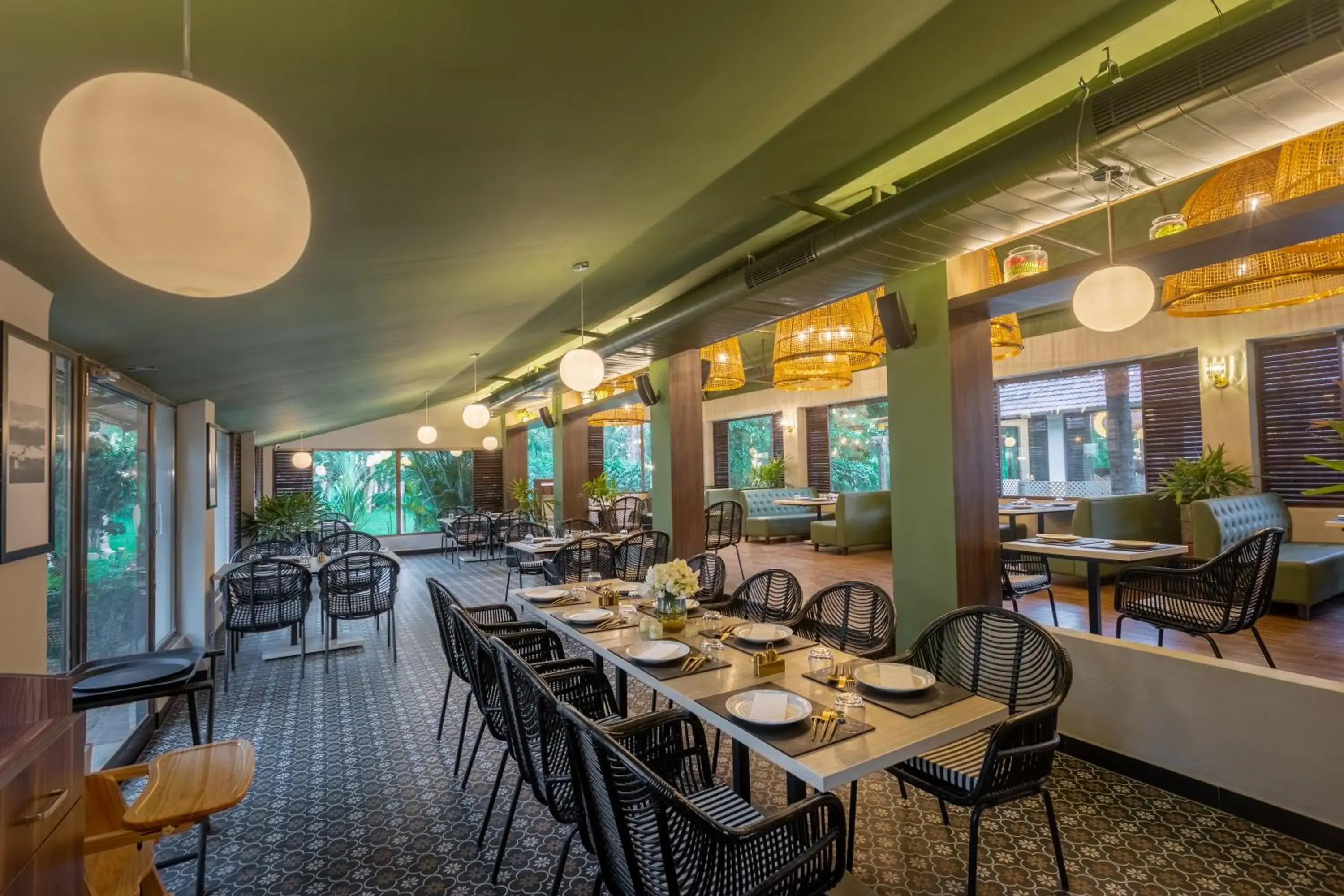 Restaurant/places to eat in Green Meadows Resort Restaurant/places to eat in Green Meadows Resort