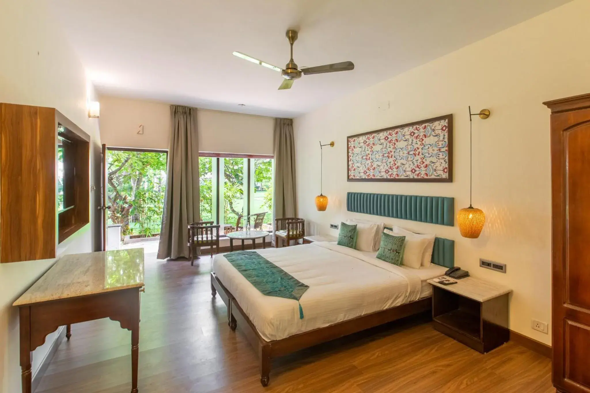 Photo of the whole room, Bed in Green Meadows Resort Photo of the whole room, Bed in Green Meadows Resort