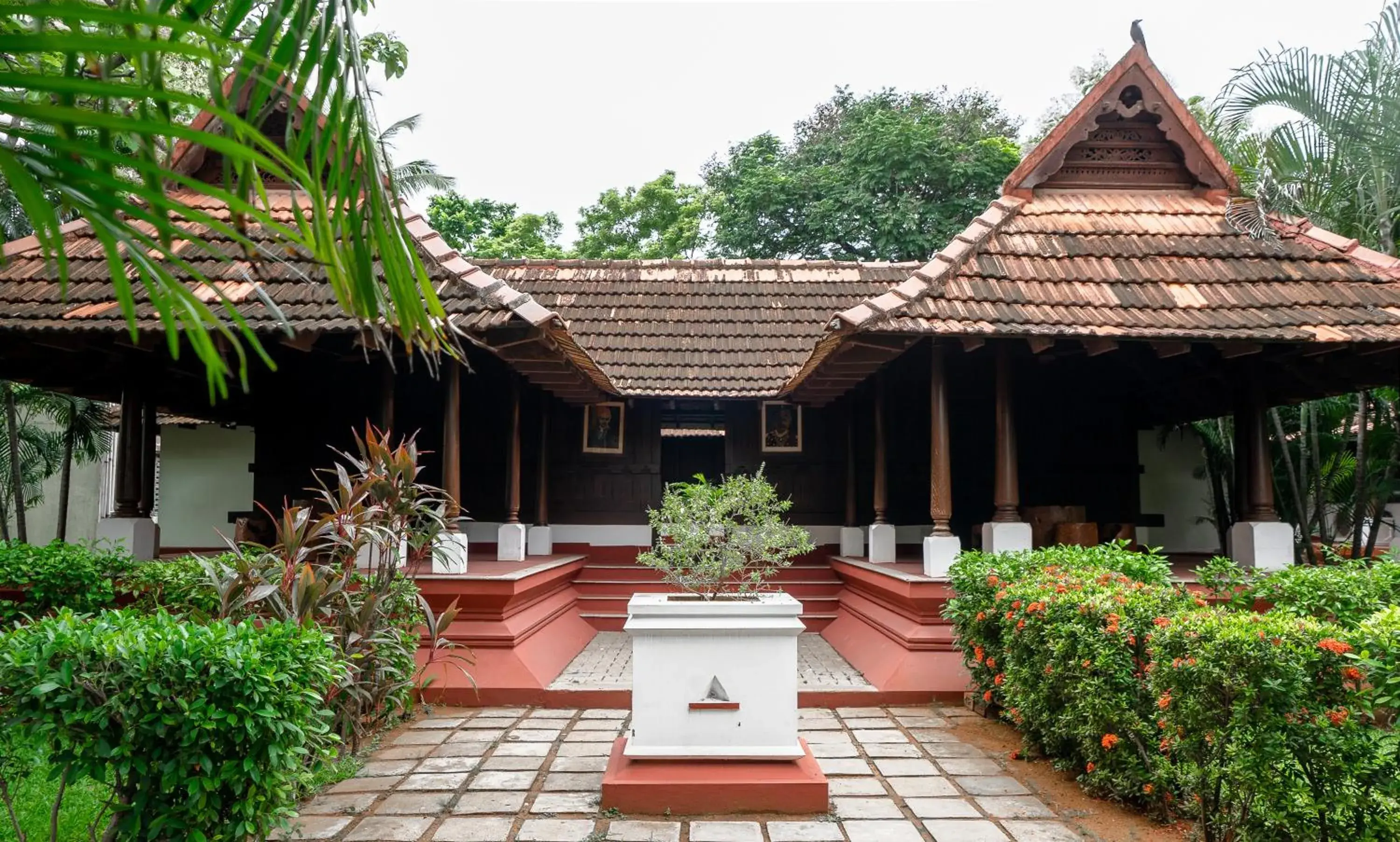 Facade/entrance in Green Meadows Resort Facade/entrance in Green Meadows Resort