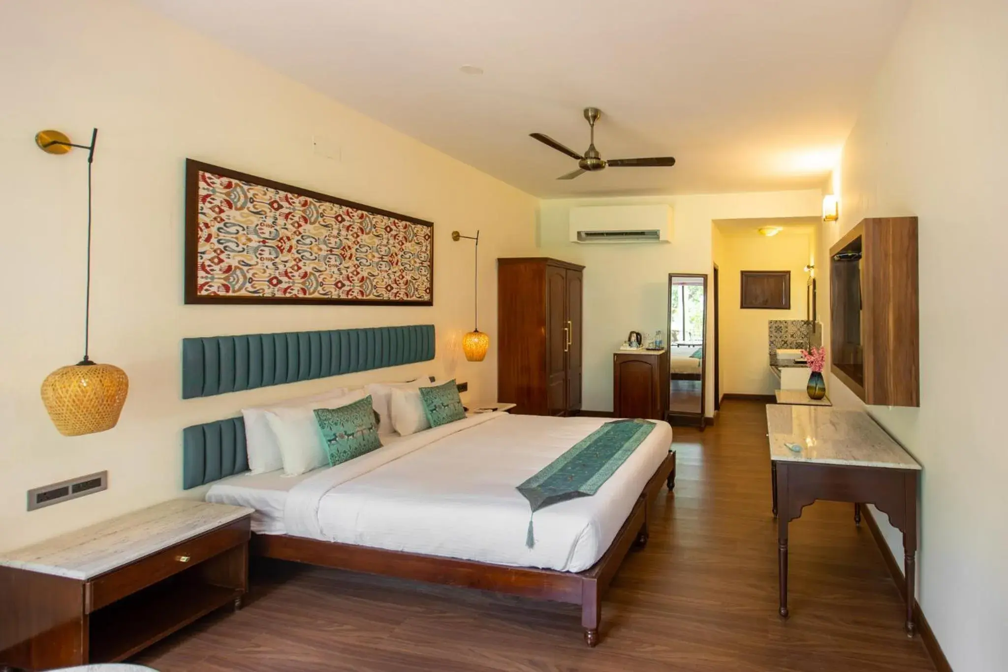 Photo of the whole room, Bed in Green Meadows Resort Photo of the whole room, Bed in Green Meadows Resort