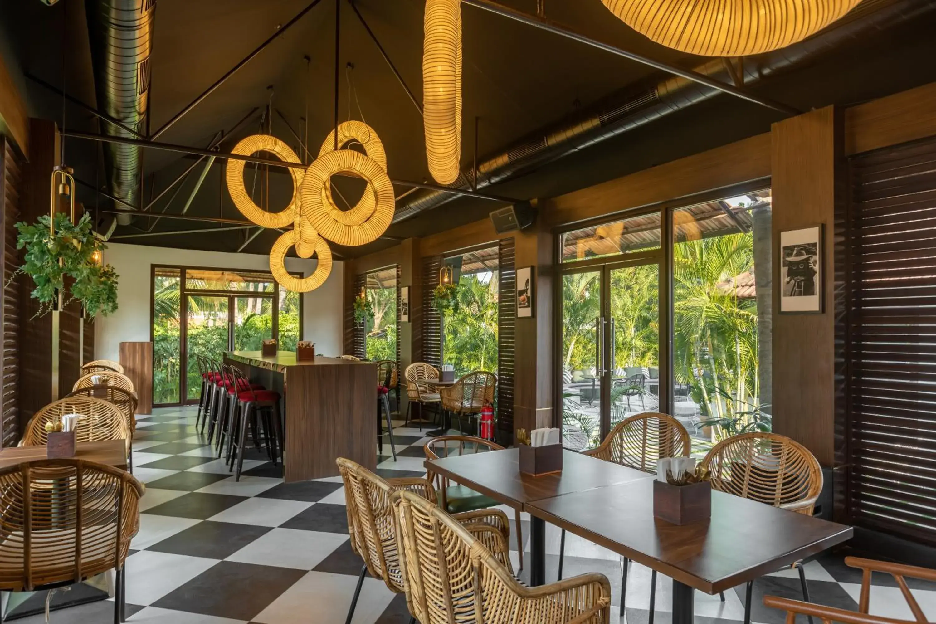 Lounge or bar in Green Meadows Resort Lounge or bar in Green Meadows Resort