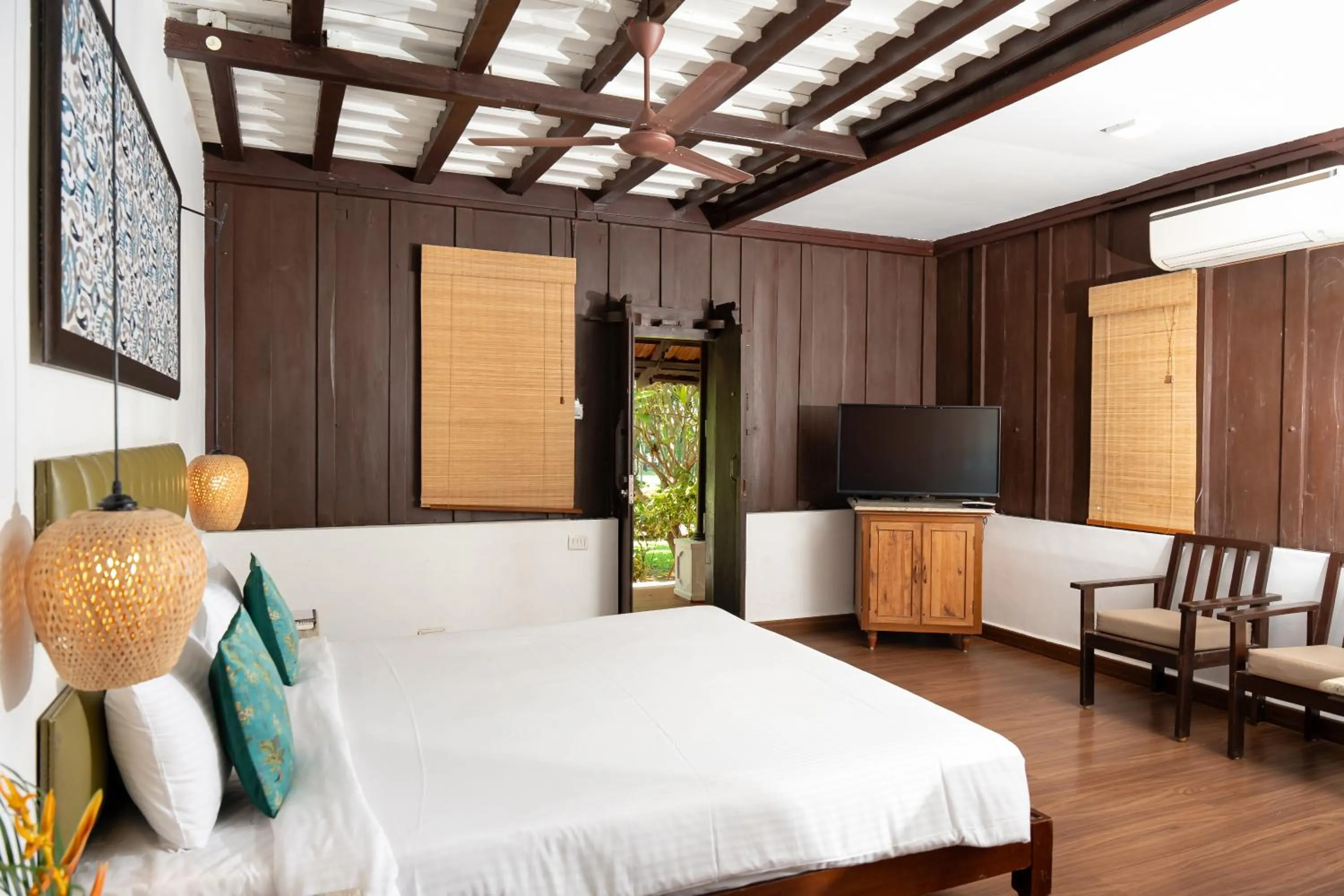 Bed in Green Meadows Resort