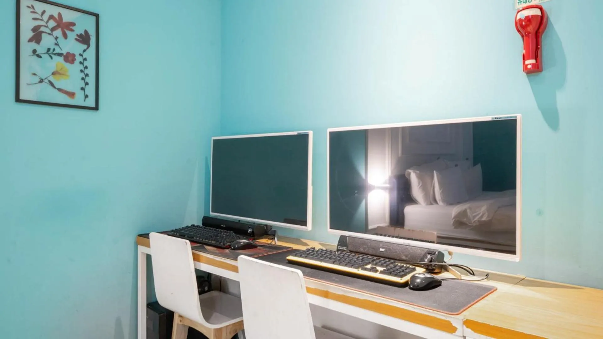 TV and multimedia in NU Hotel