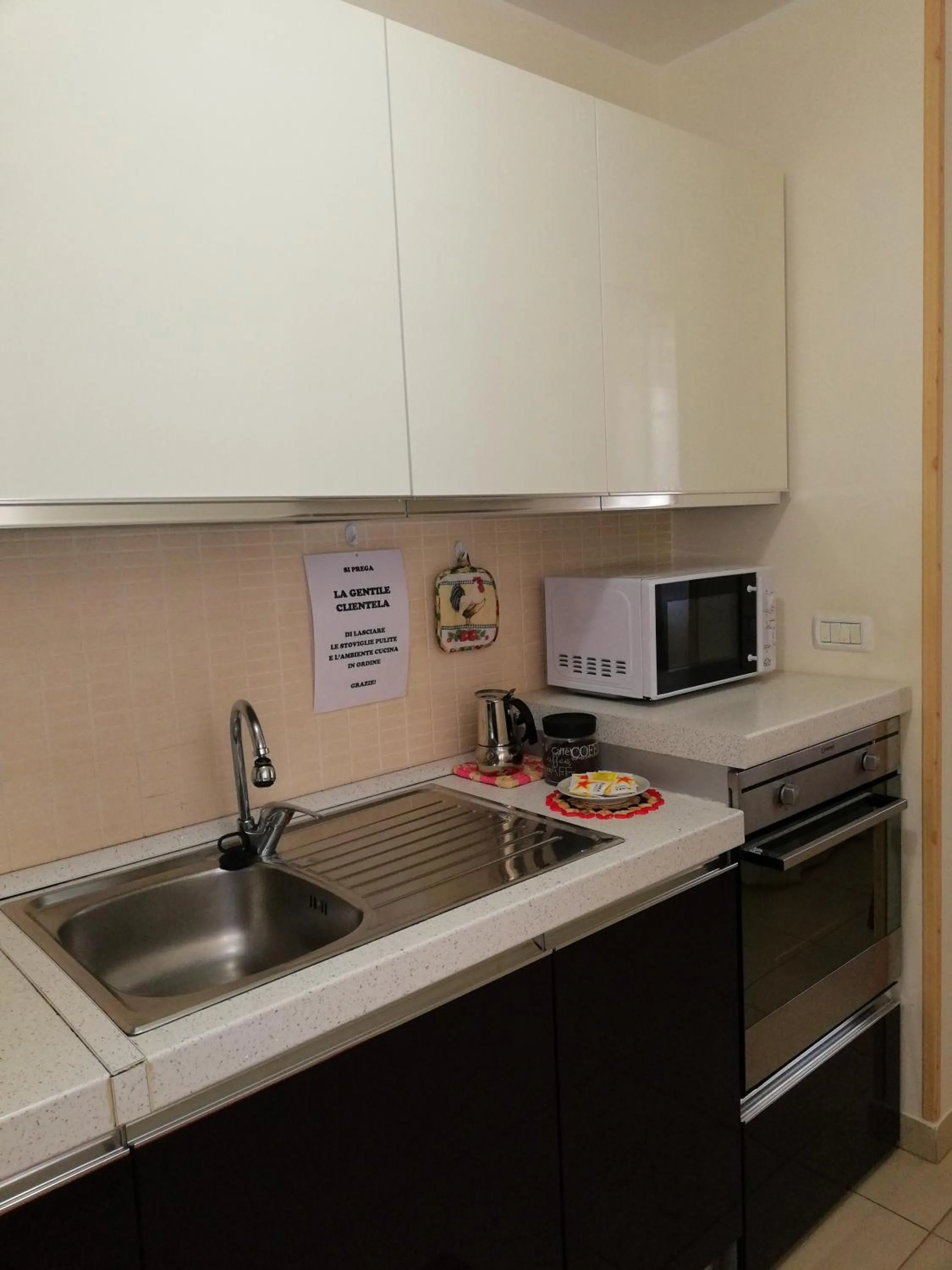 Coffee/tea facilities in Casa Vacanze Stefy