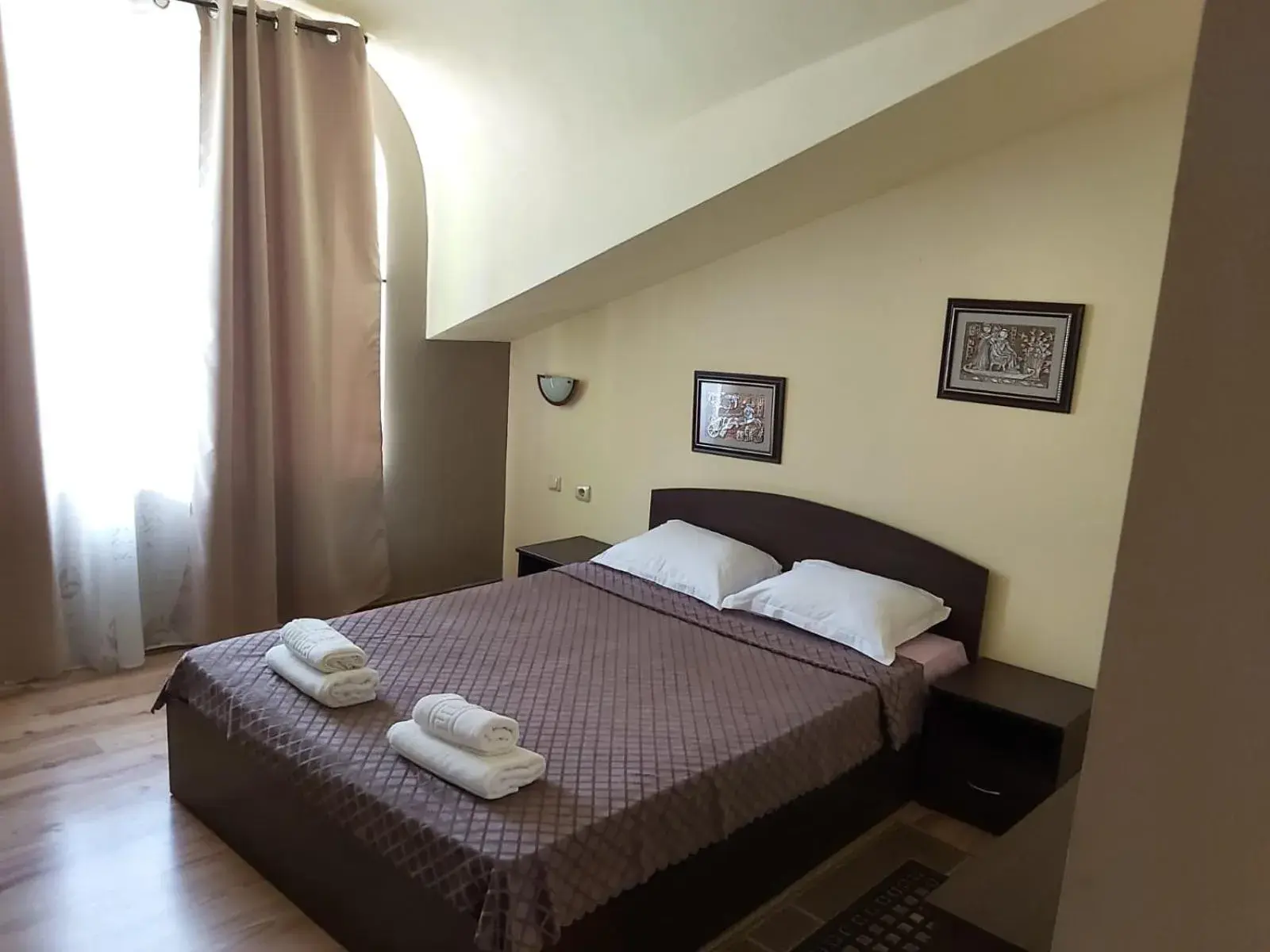 Studio in Guest Rooms Flirt Studio in Guest Rooms Flirt