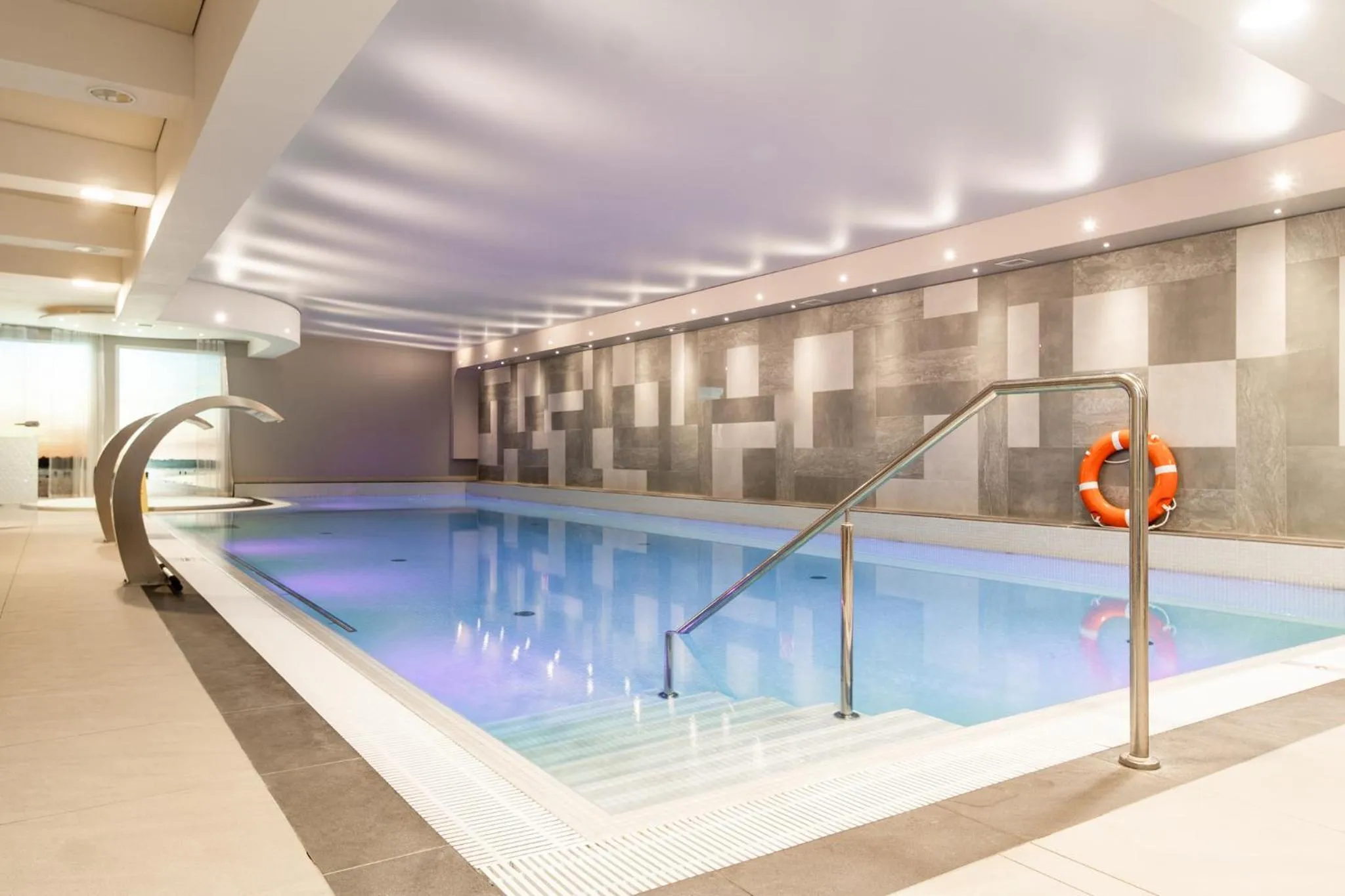 Swimming pool in Hotel & Spa Trzy Wyspy