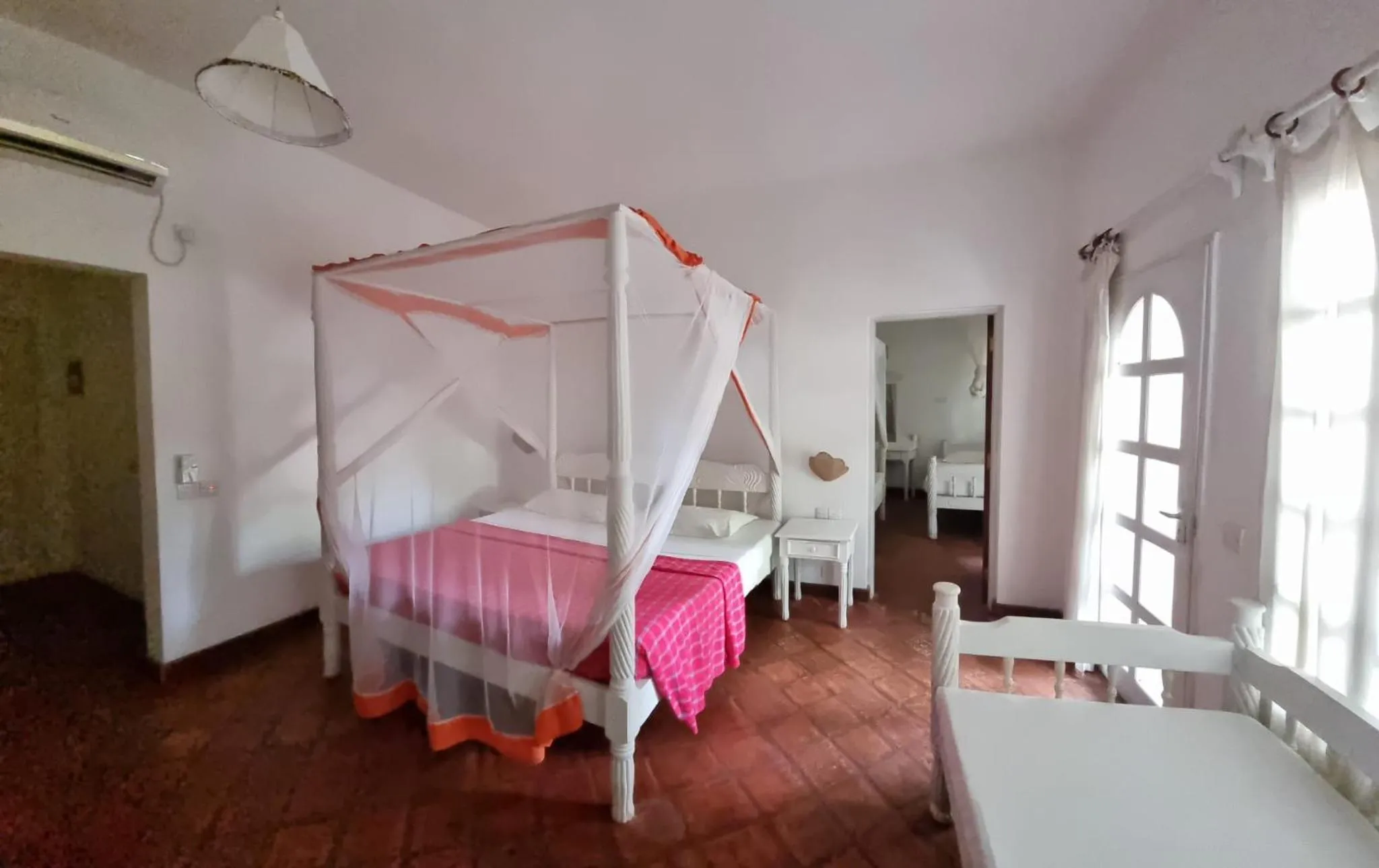 Photo of the whole room in Lily Palm Resort