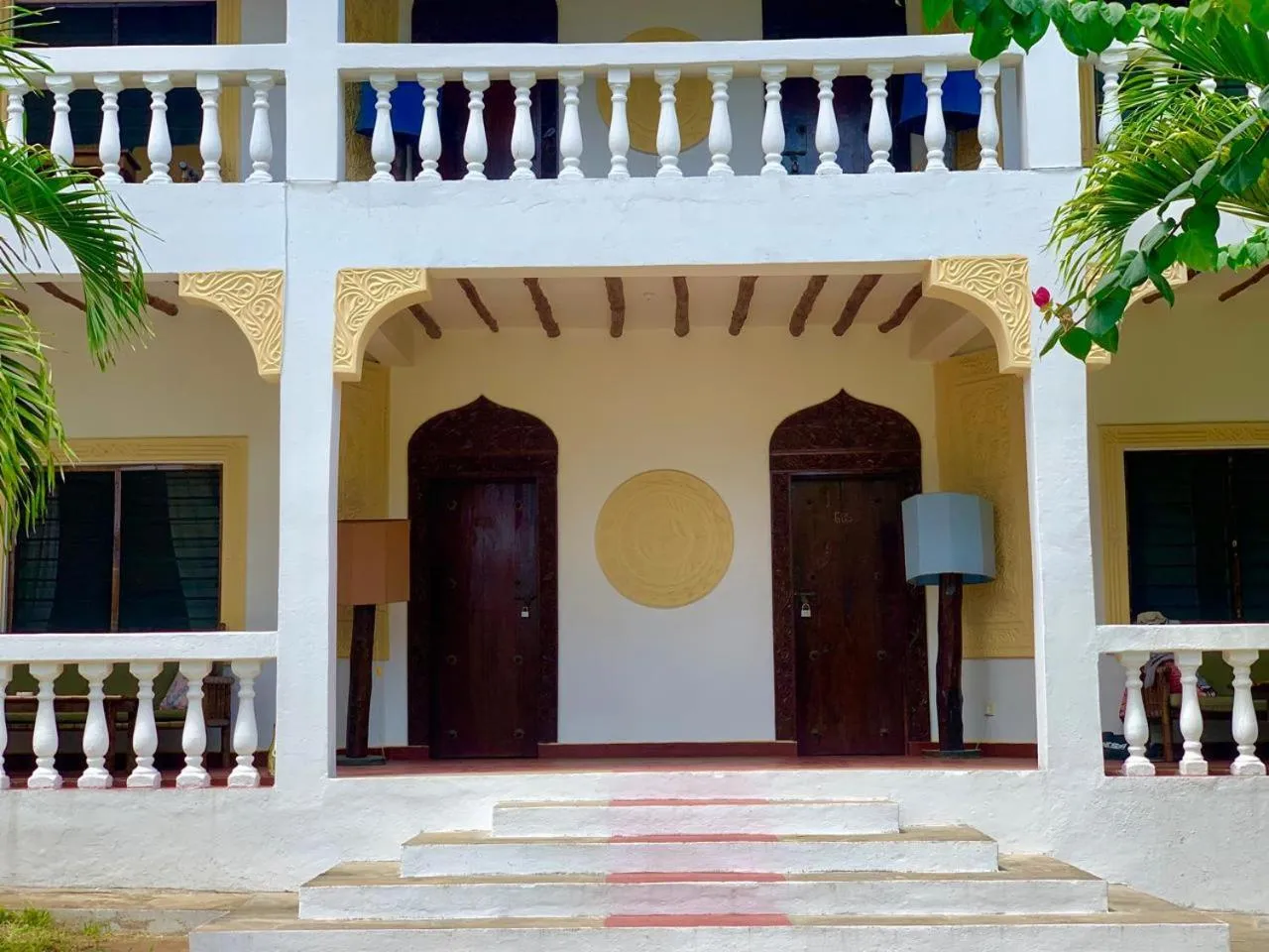 Facade/entrance in Lily Palm Resort
