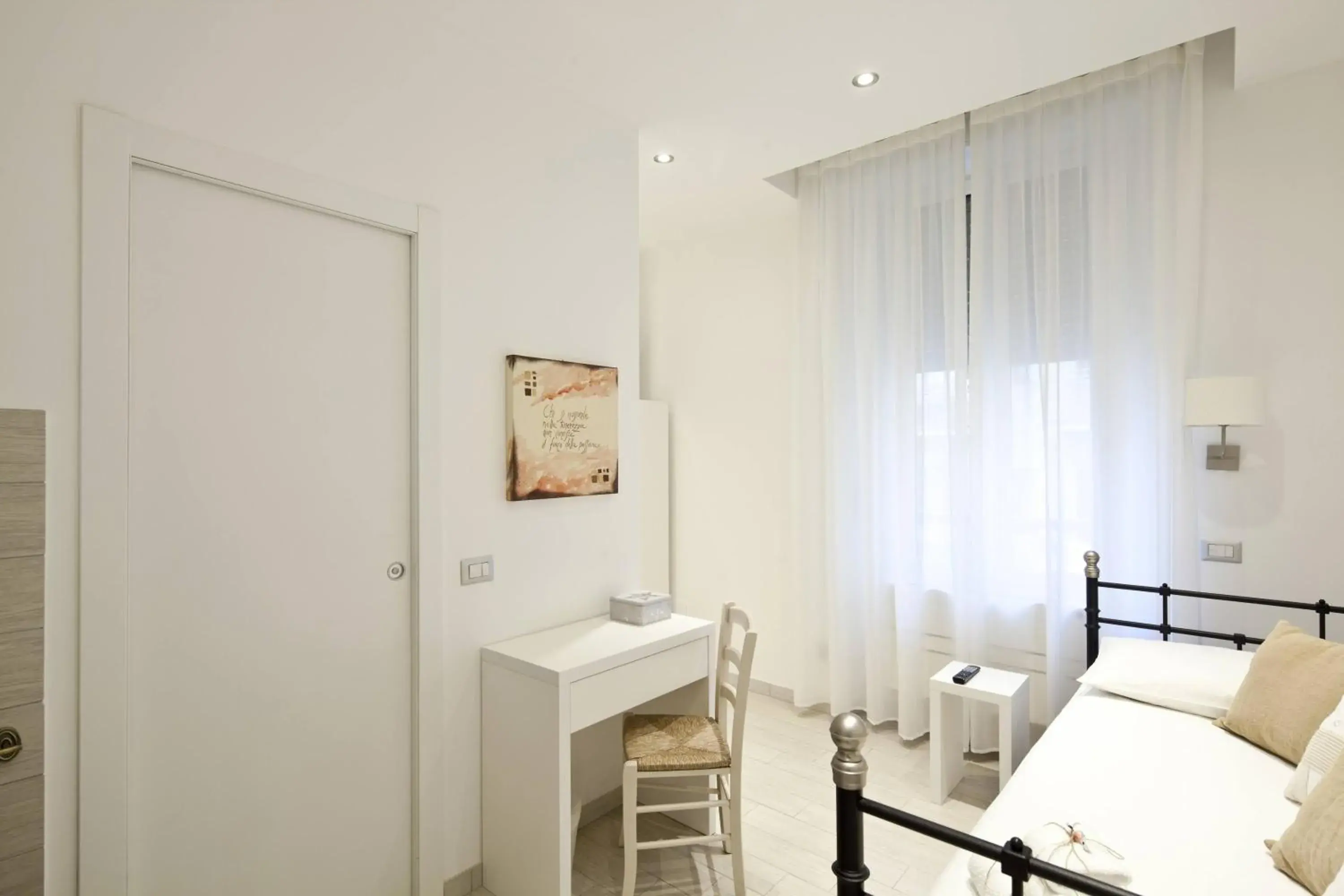 Single Room Front in Affittacamere Arosio Single Room Front in Affittacamere Arosio