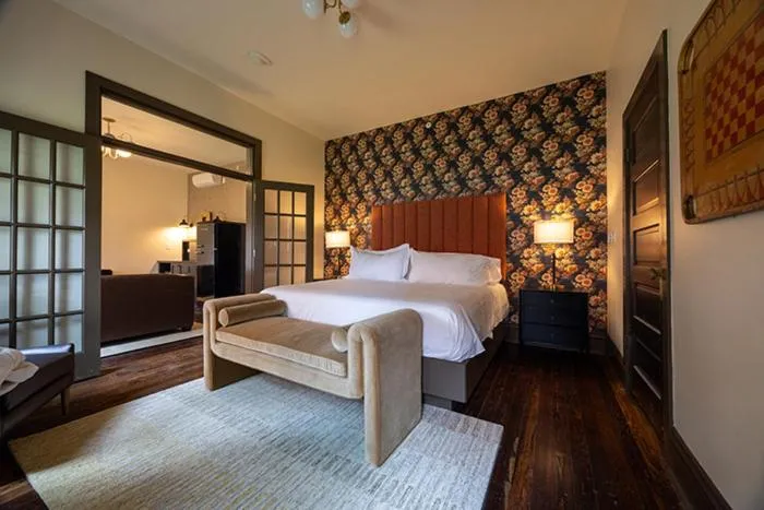 Hotel Pontotoc