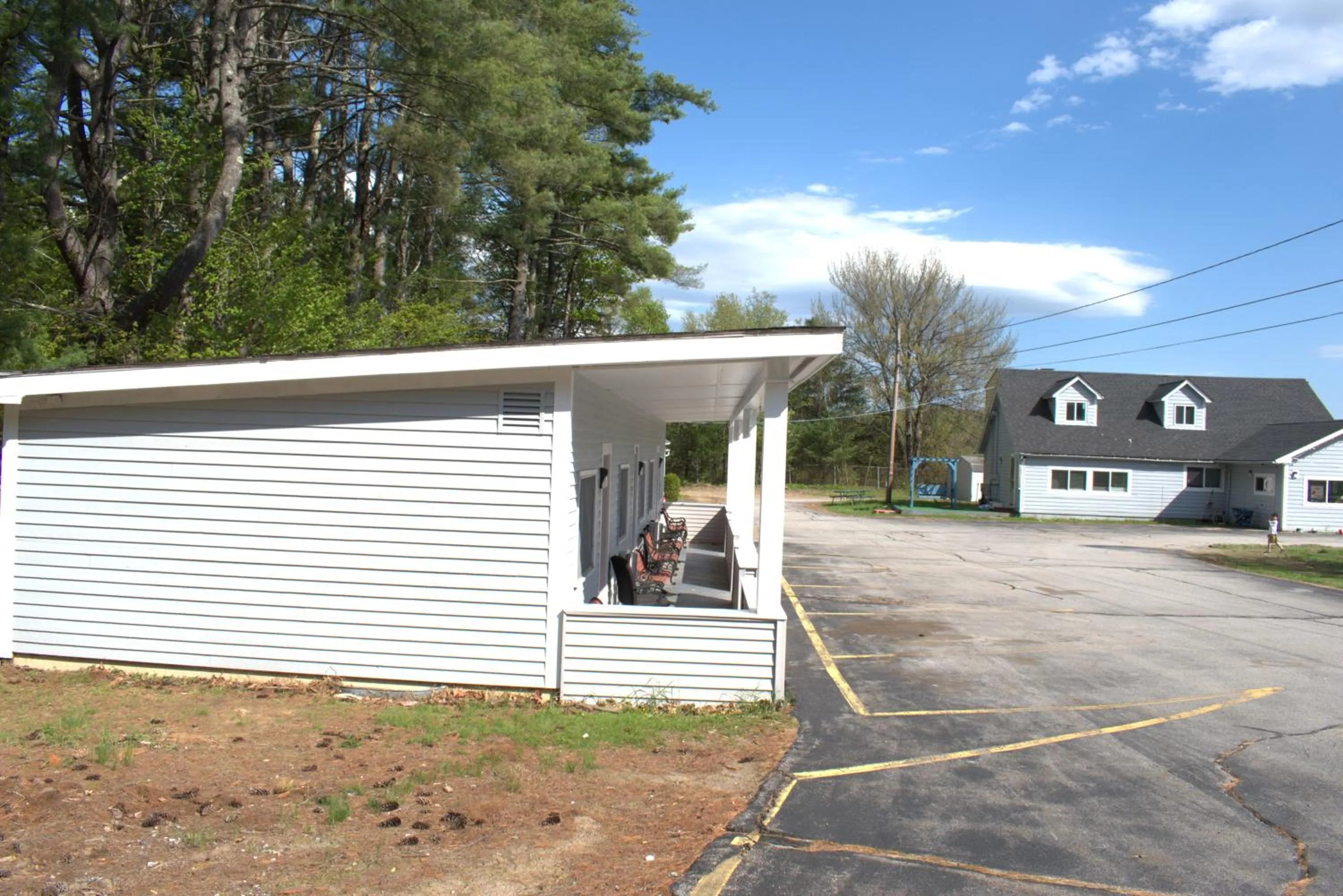 Property building in Pilgrim Inn & Cottages