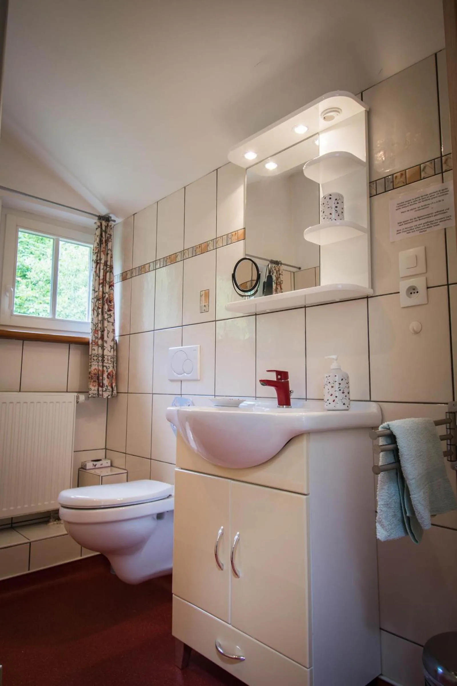 Bathroom in Villa Louisental - Gruppenunterkunft für Selbstversorger