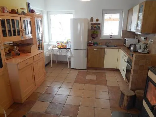 Sunny Holiday House B&B