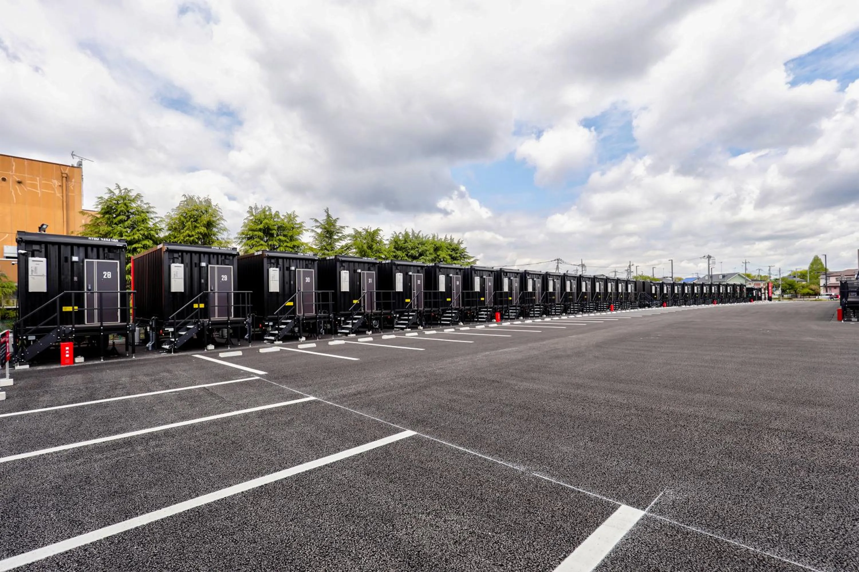 Property building in HOTEL R9 The Yard Mokaaramachi