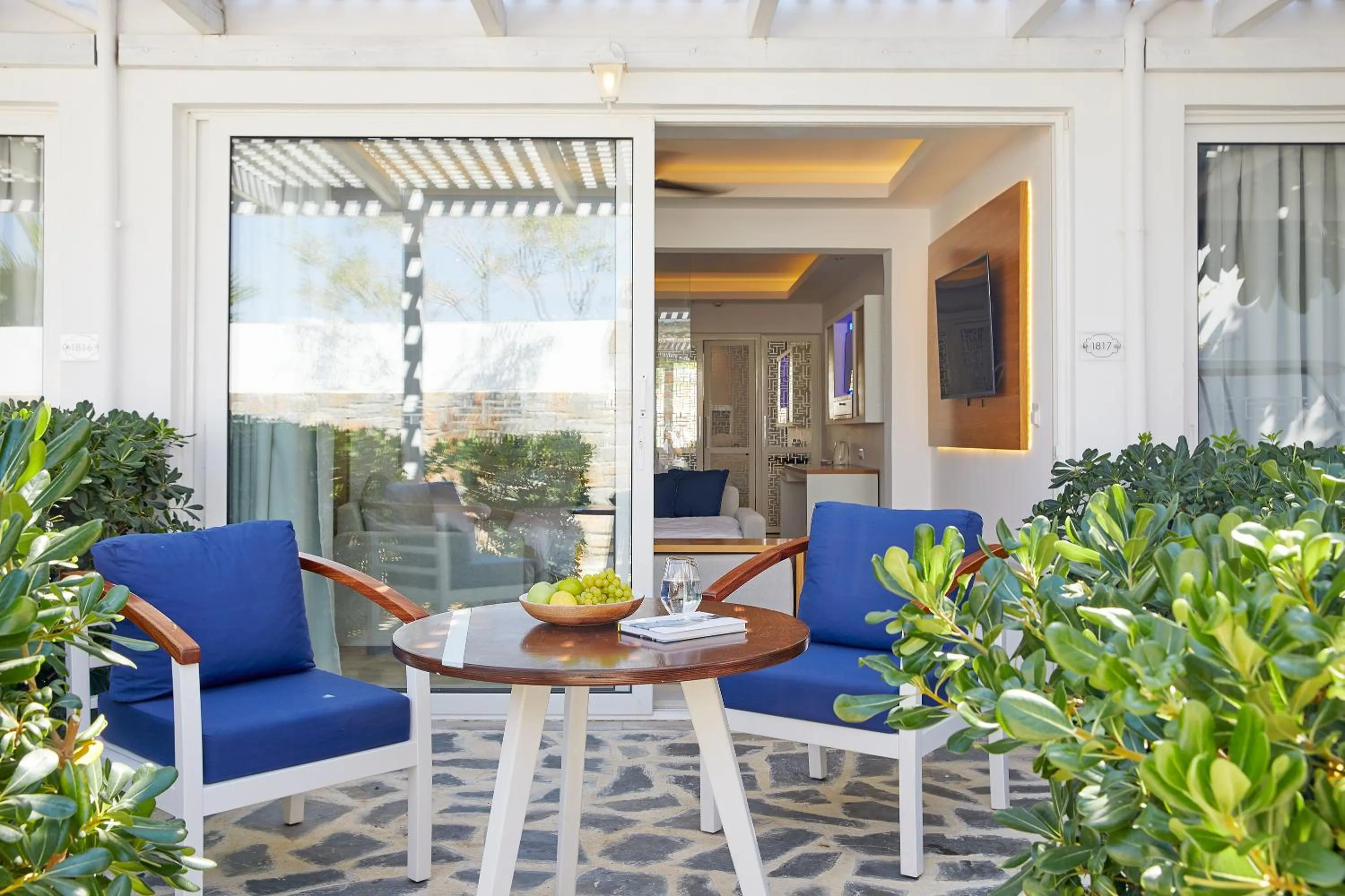 Balcony/Terrace in Minos Imperial Luxury Beach Resort & Spa Milatos