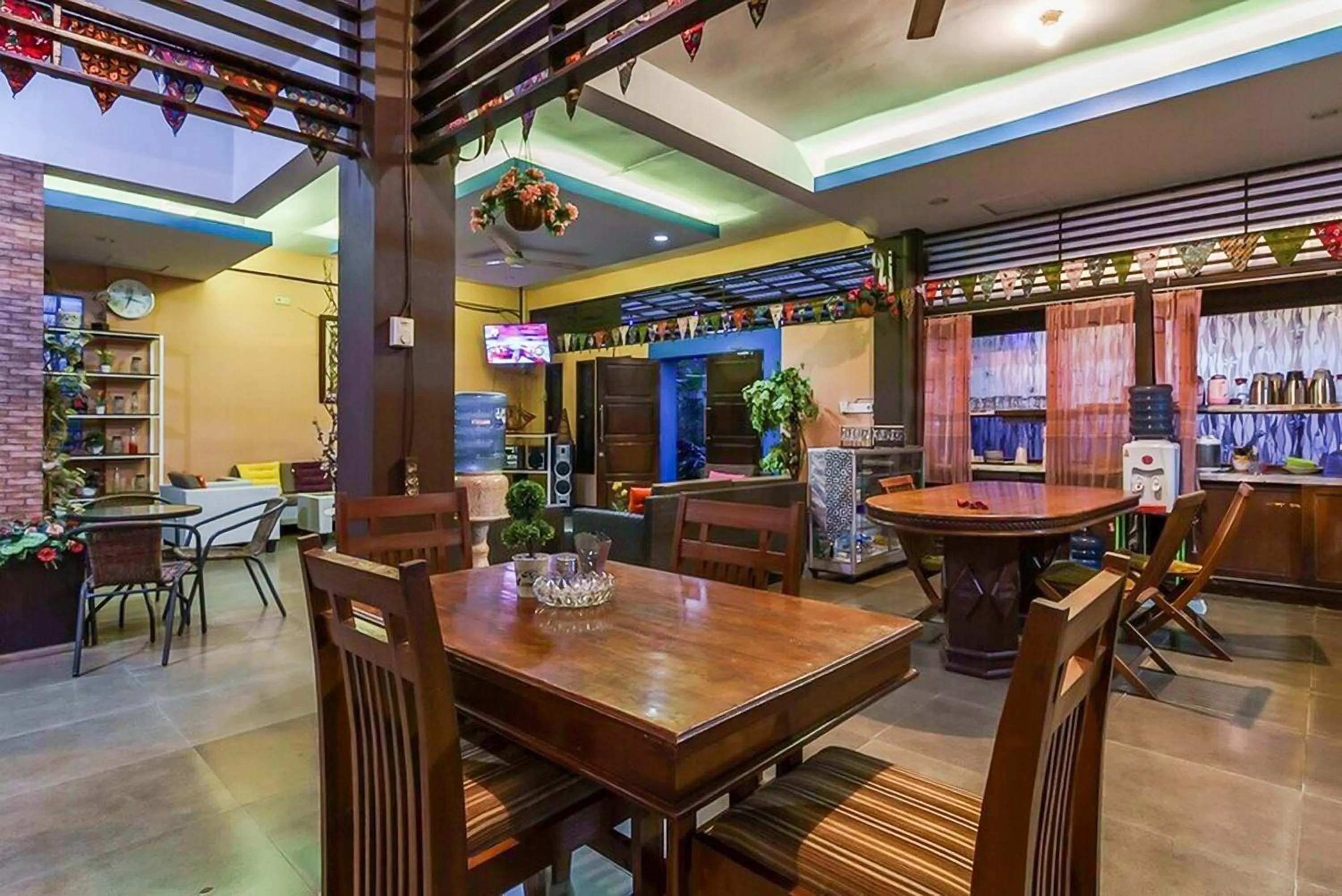 Seating area in Sans Hotel Grand Jitra Syariah Bengkulu