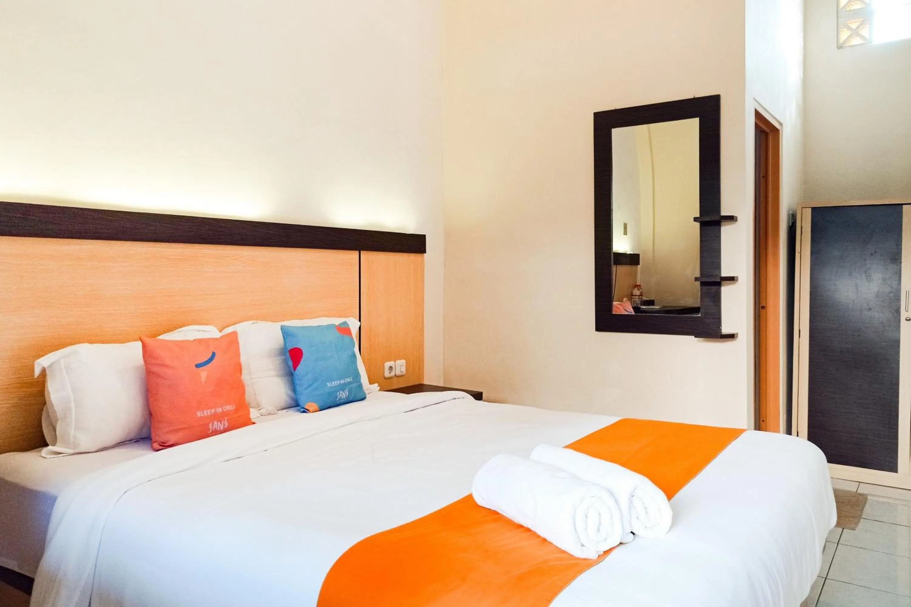 Bedroom, Bed in Sans Hotel Grand Jitra Syariah Bengkulu