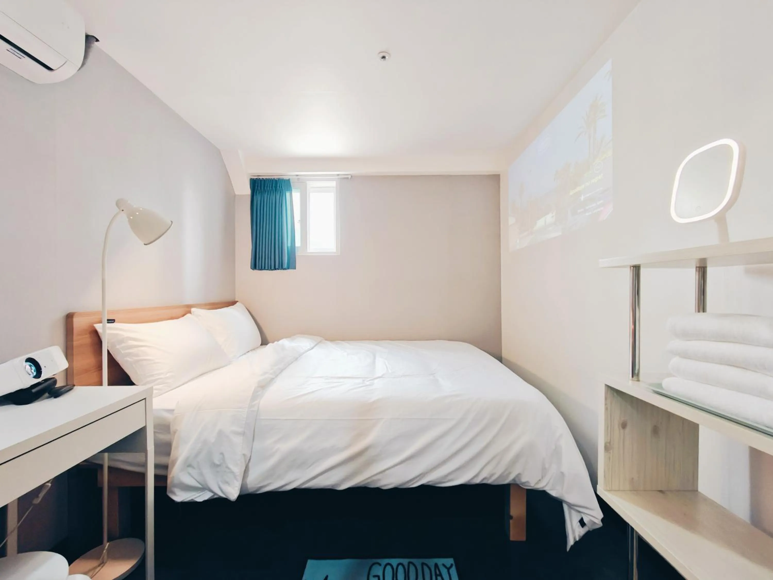 Bed in W hostel