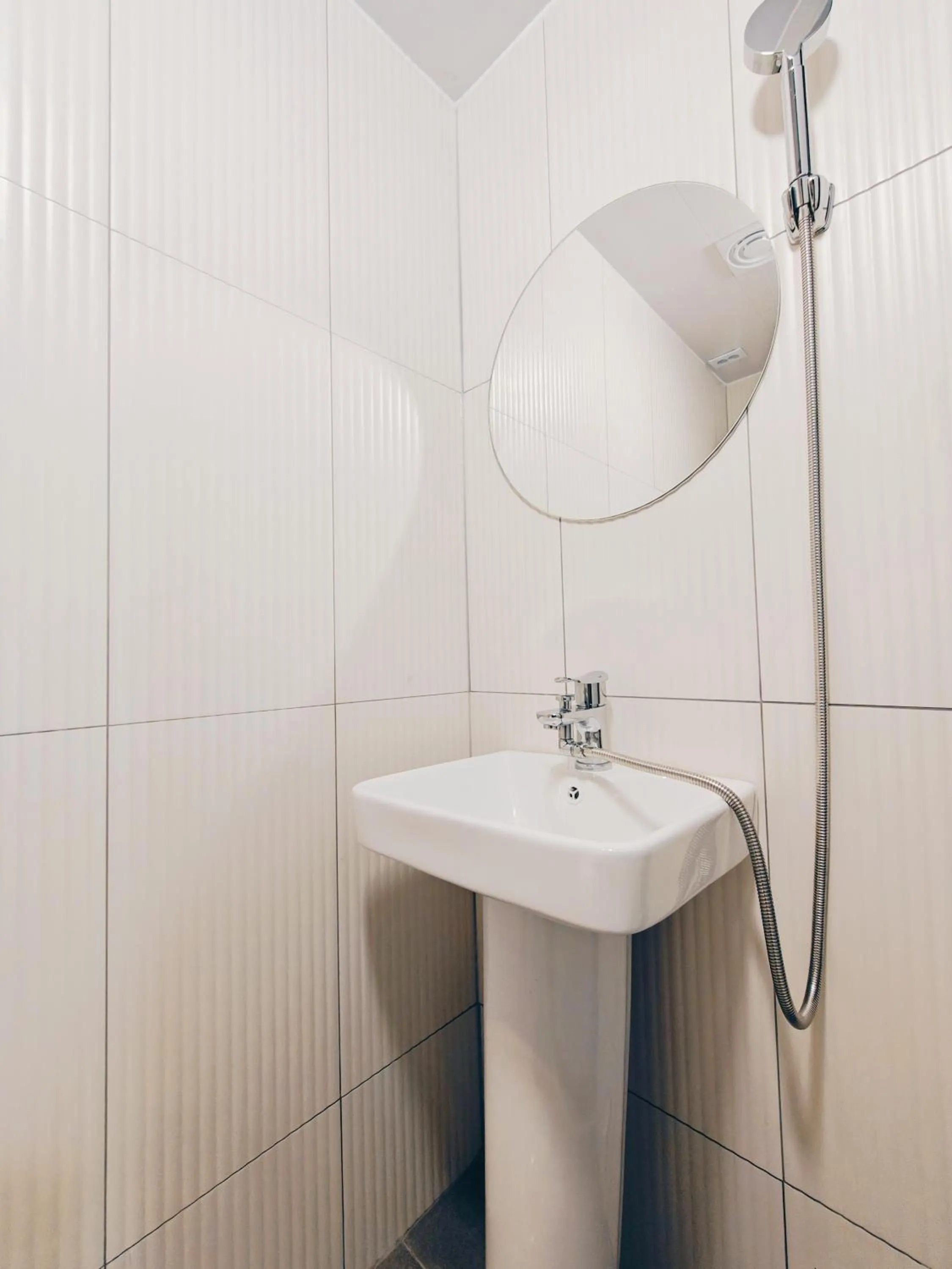Shower in W hostel