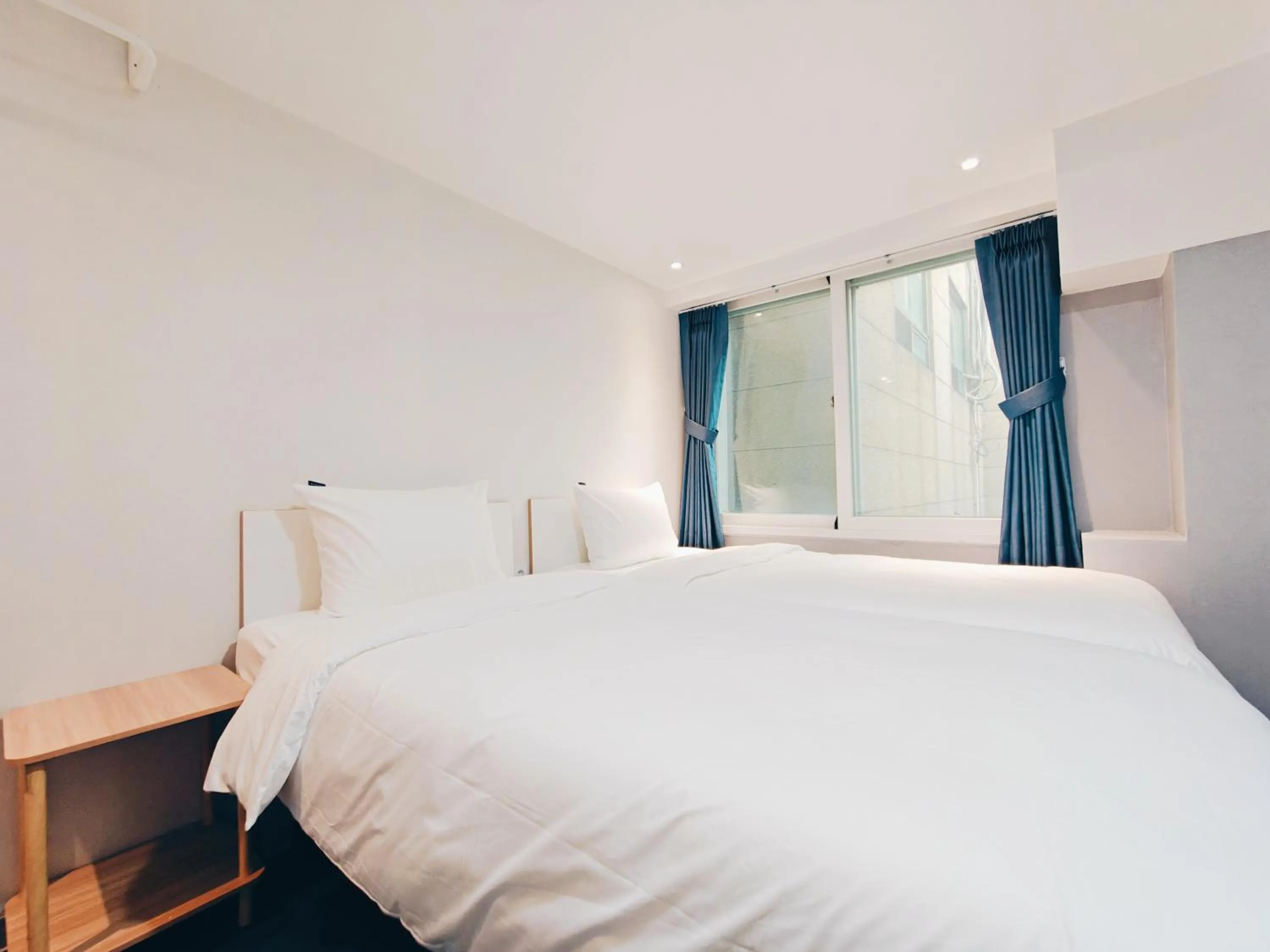 Bed in W hostel