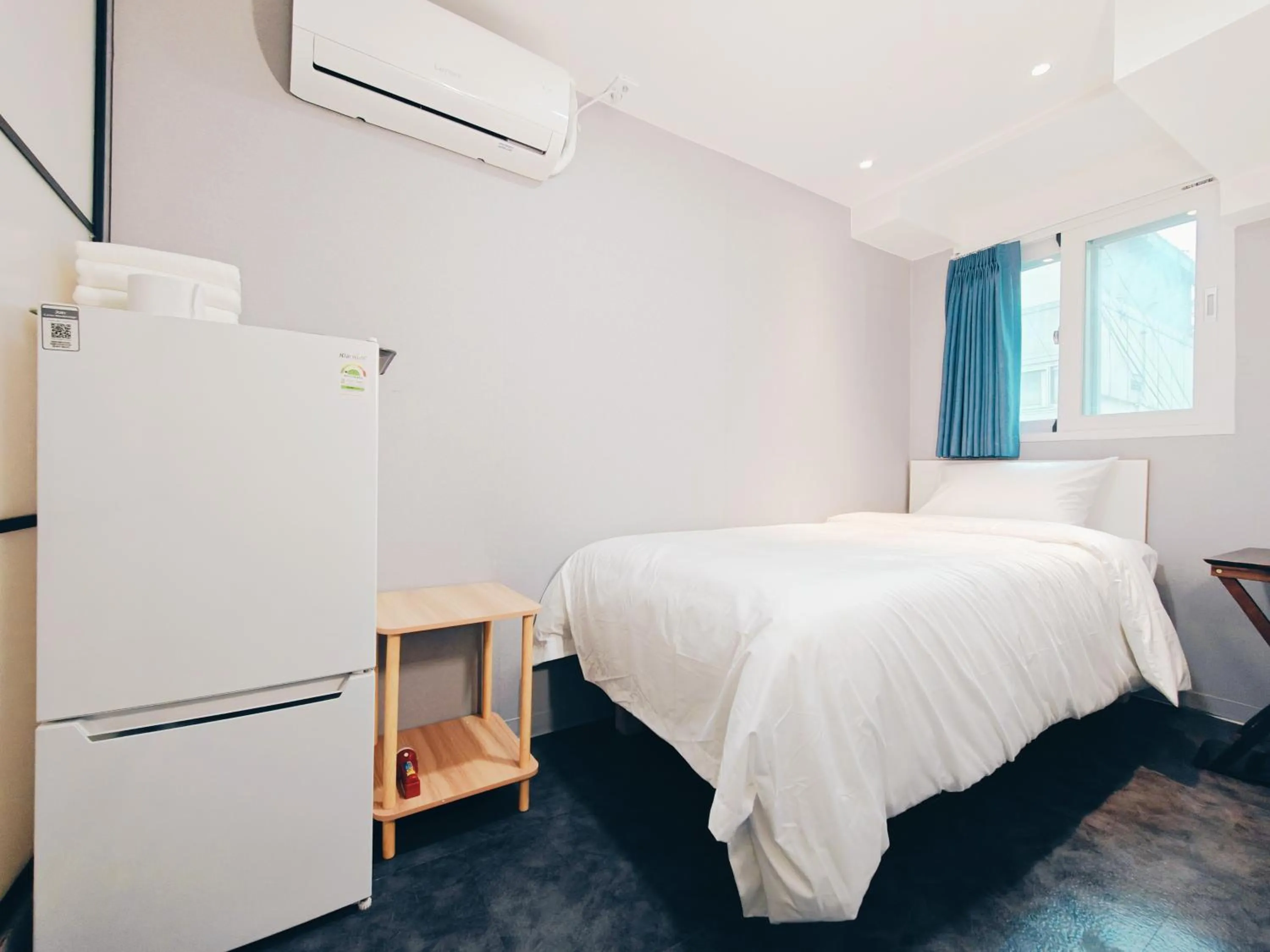 Bed in W hostel