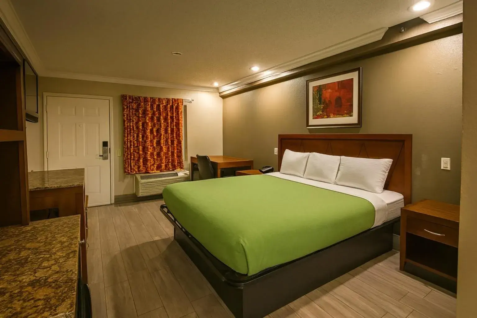 Standard King Room in Casa Blanca Hotel - Corona Standard King Room in Casa Blanca Hotel - Corona