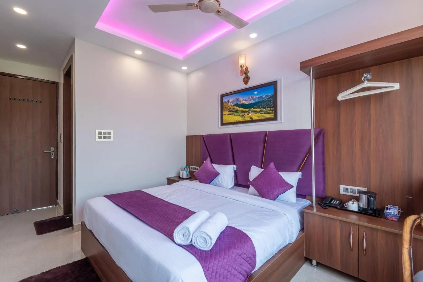 Hotel Purple Dot Haridwar
