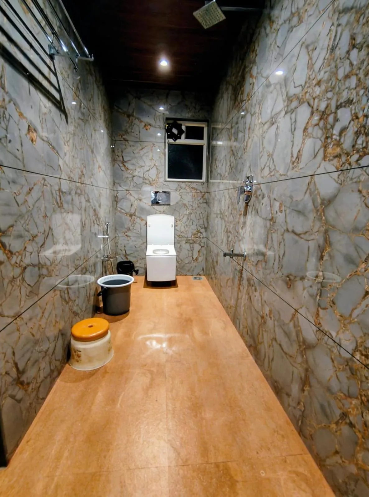 Bathroom in Holiday Plus