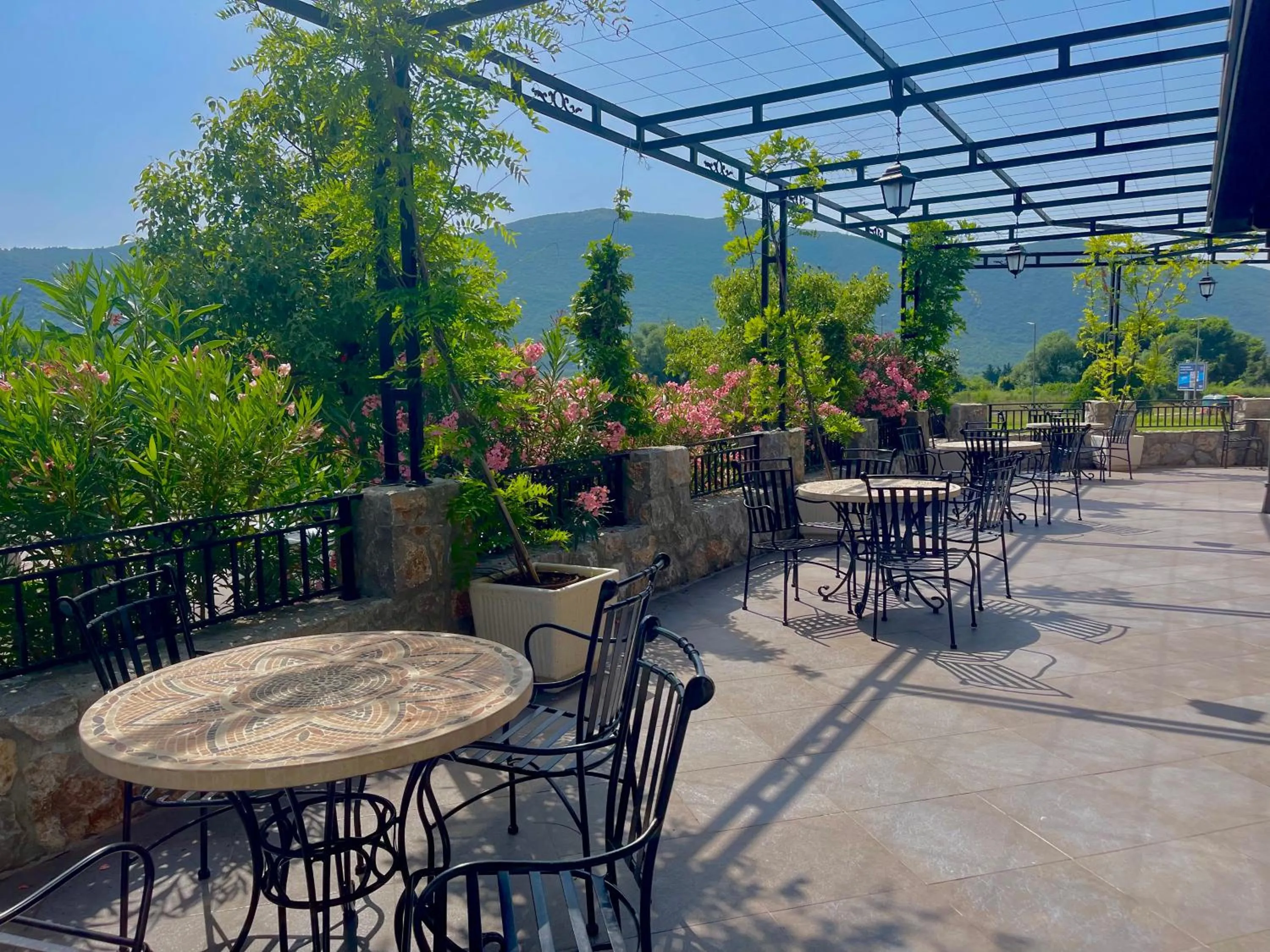 Natural landscape in Hotel Opera Jaz