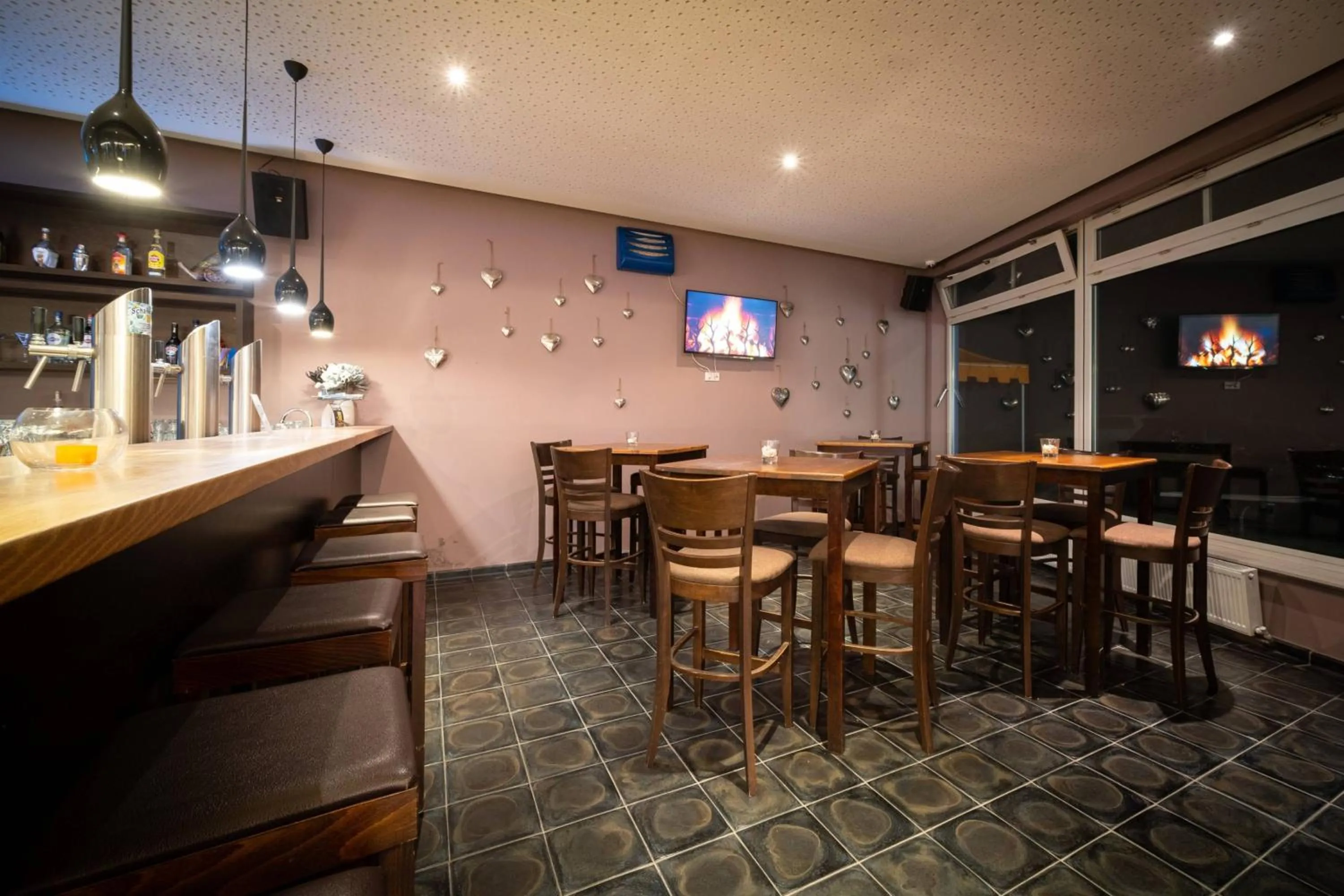 Breakfast in Anor Hotel & Conference Center Frankfurt Airport