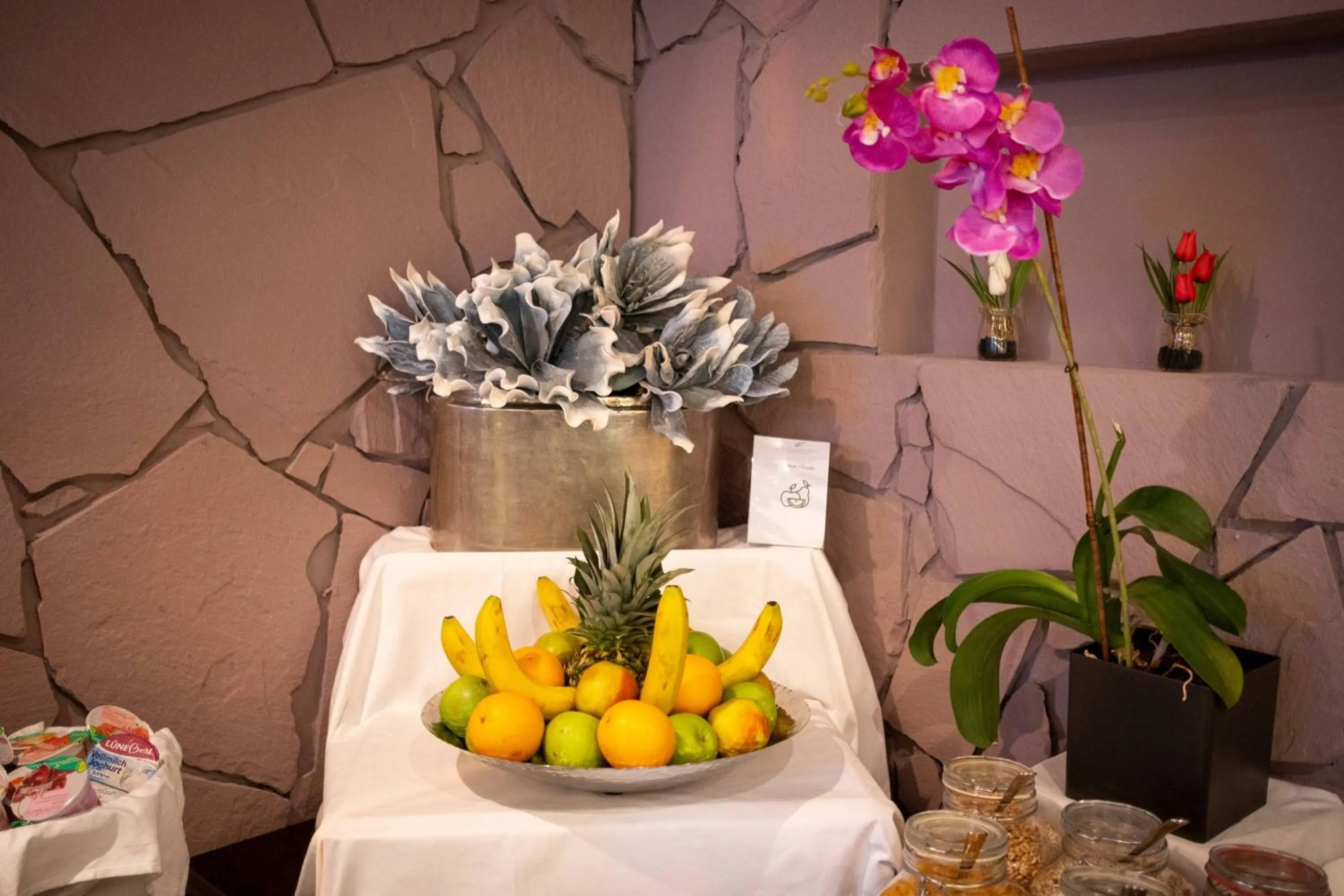 Breakfast in Anor Hotel & Conference Center Frankfurt Airport