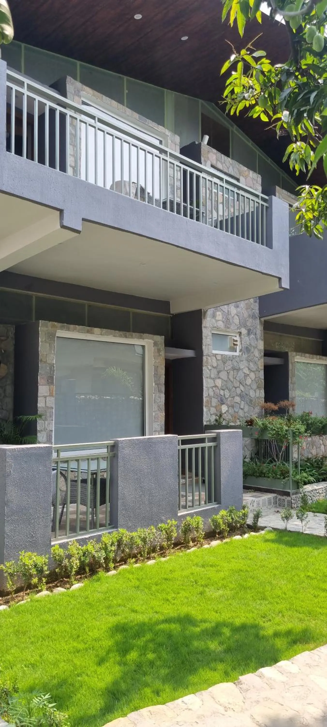 Property building in Ravihans Aranyam - Resort & Restaurant