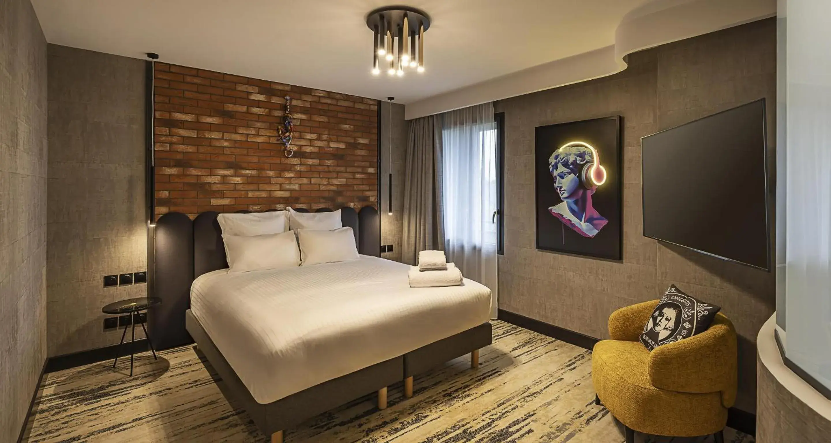 Bed in Best Western Plus Hotel Saint-Roch Orleans Bed in Best Western Plus Hotel Saint-Roch Orleans