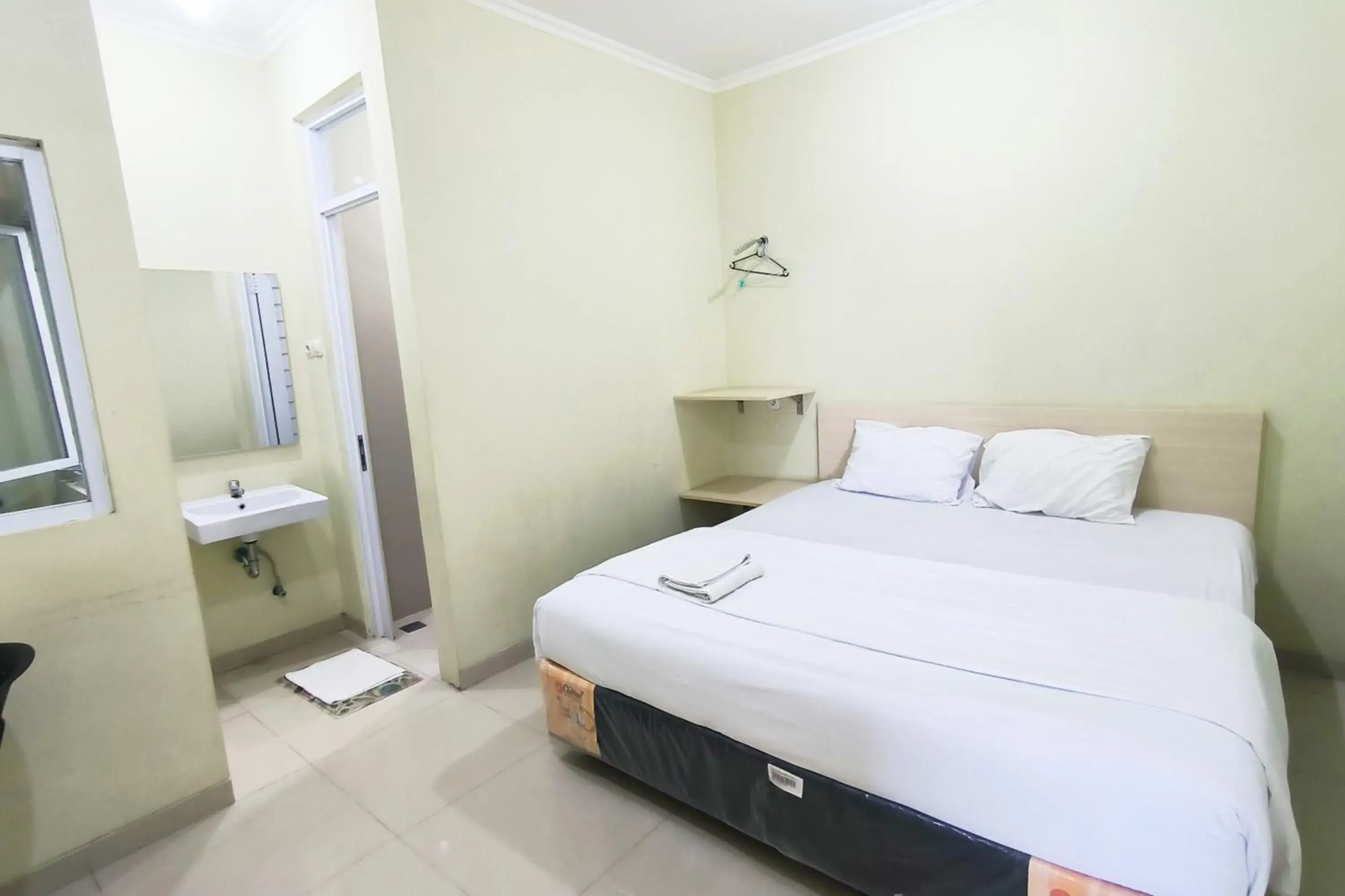 Bed in Tumesa Guesthouse Syariah 2 Bed in Tumesa Guesthouse Syariah 2
